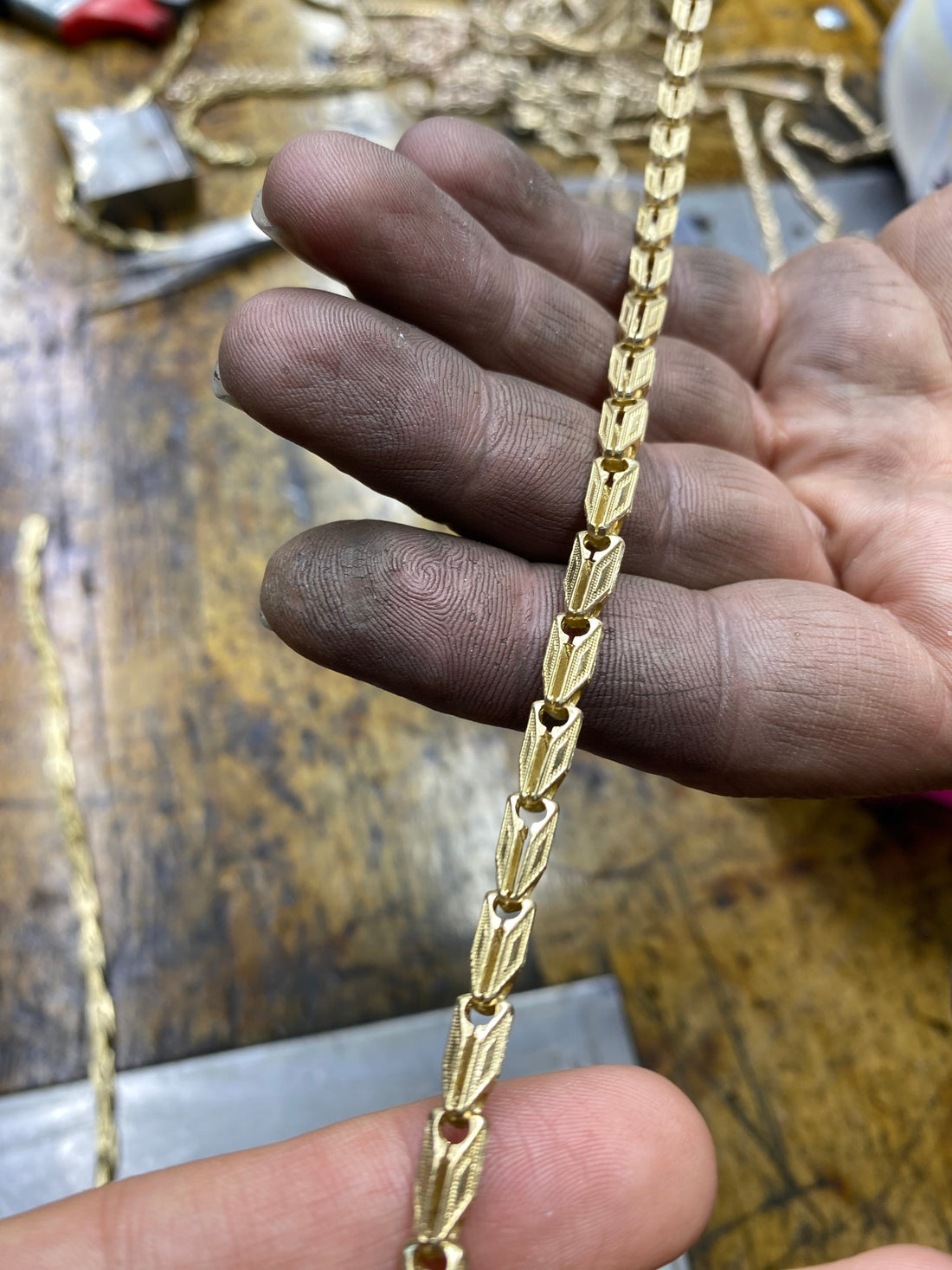 How to clean jewelry at home?