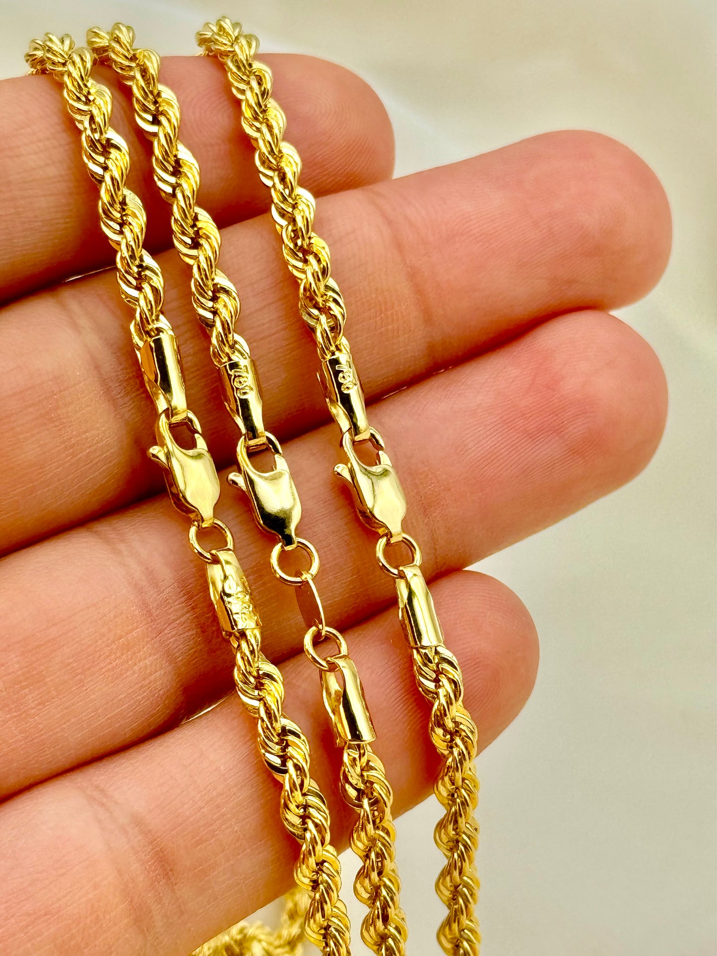 Collier chaîne corde en or 18 carats (4 mm), chaîne corde en or véritable 18 carats taille diamant.