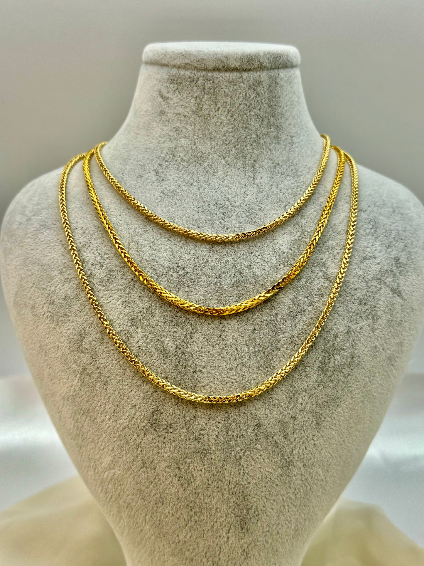 Collier chaîne queue de renard en or 18 carats (2,5 mm)