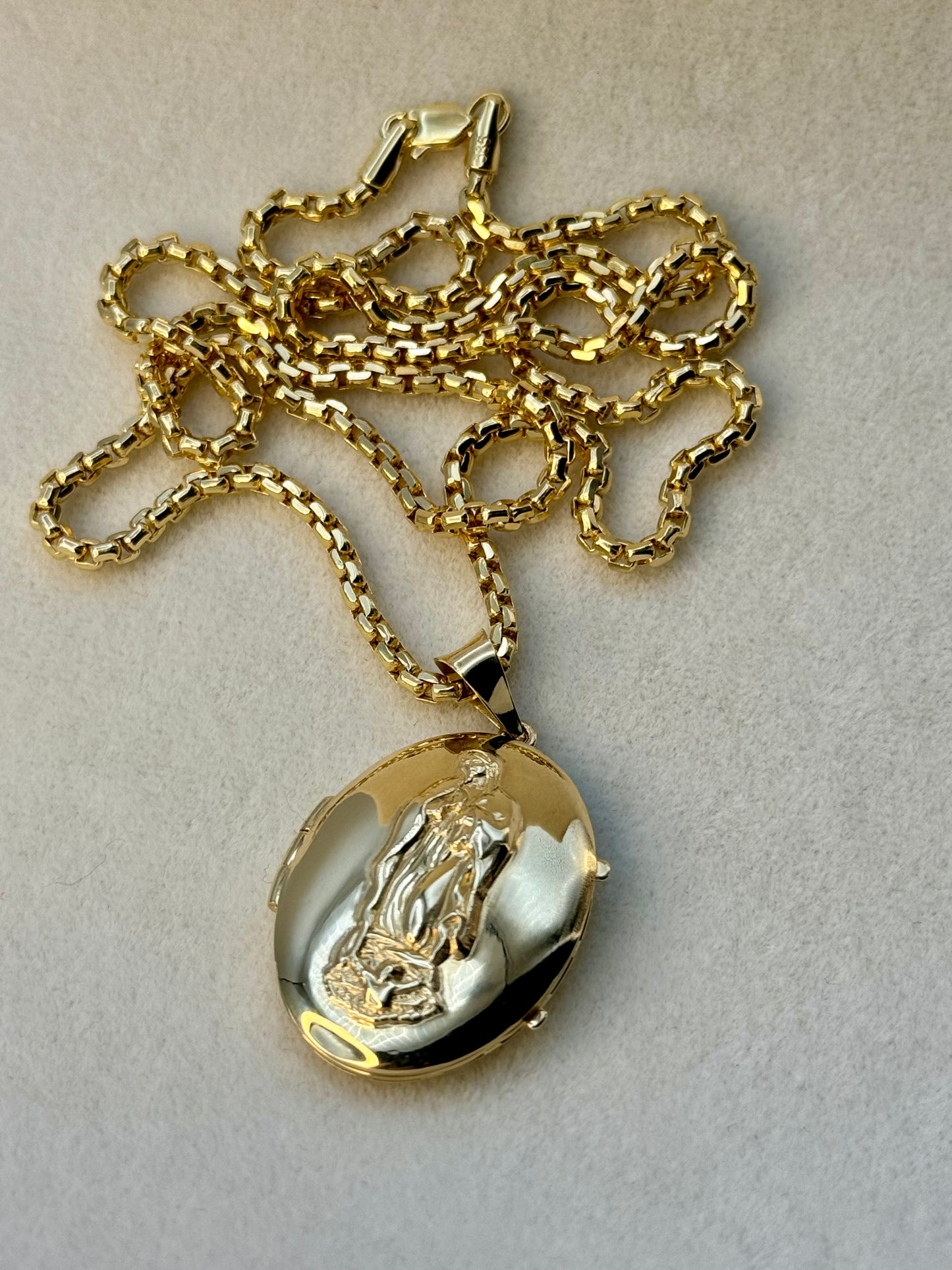 Collier médaillon Vierge Marie en or massif 14 carats, collier miraculeux, Vierge Marie, cadeau chrétien, bijoux religieux catholiques, cadeau d'anniversaire.