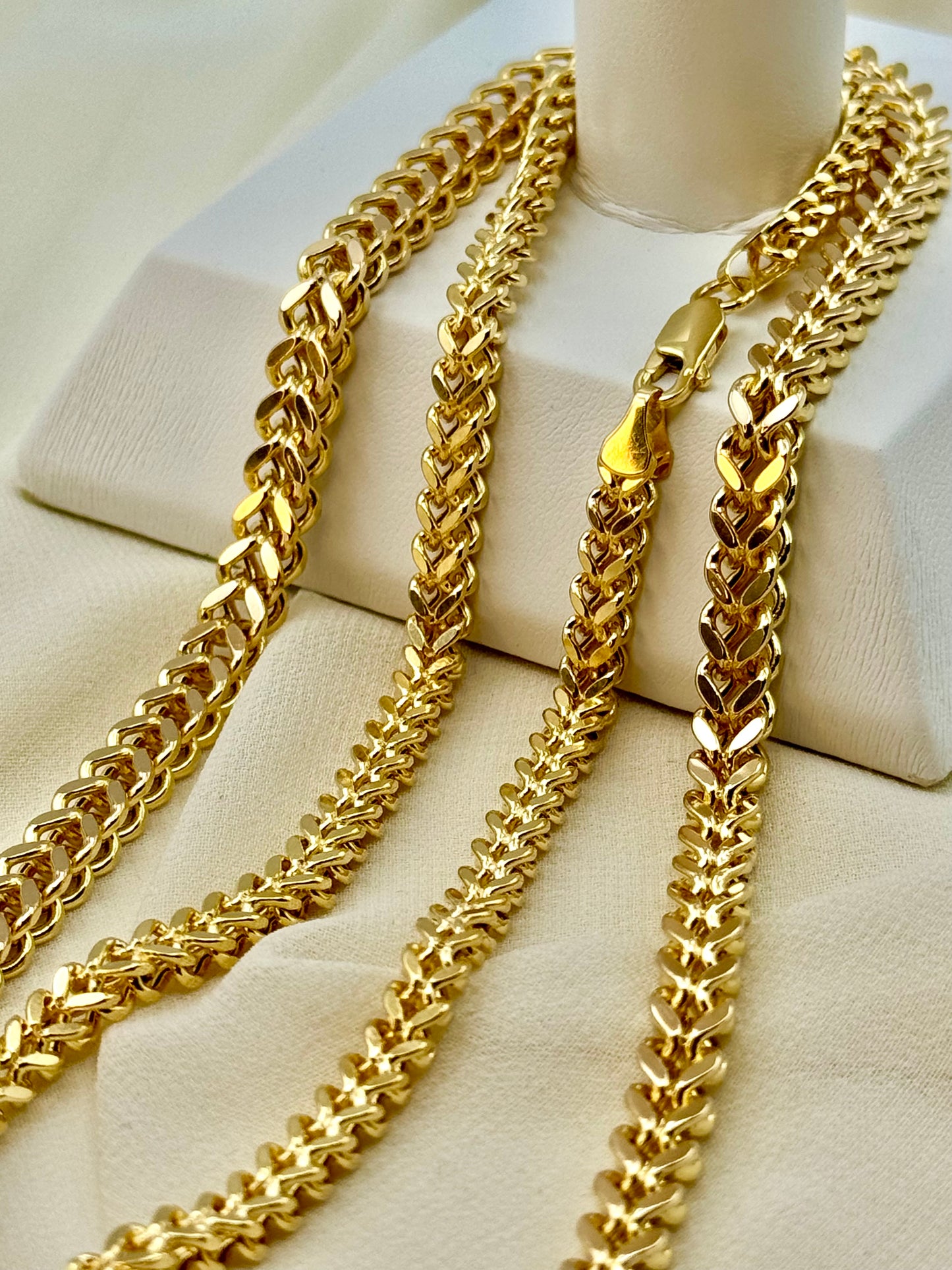 Gold Franco necklace