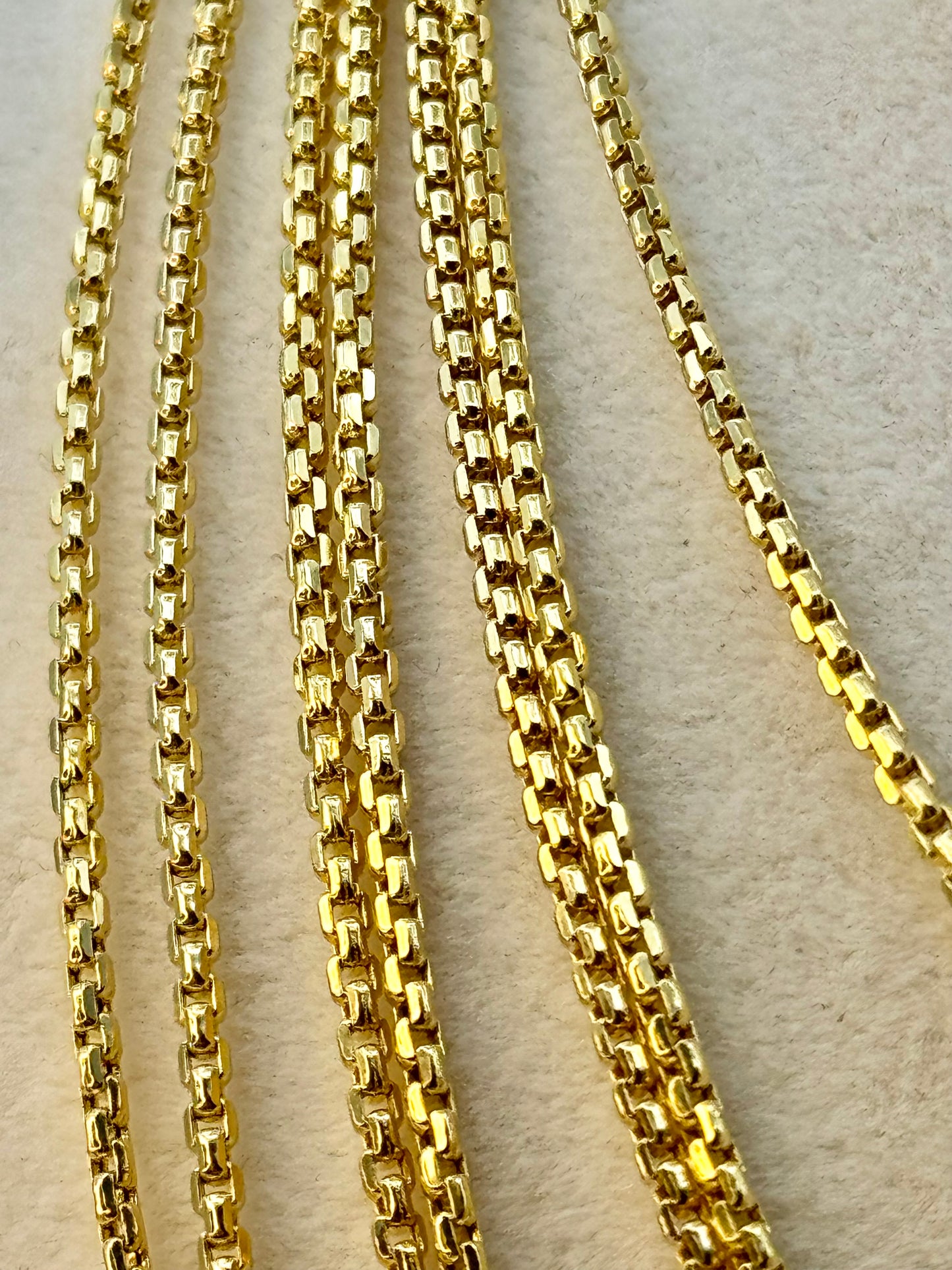 solid gold Box chain link