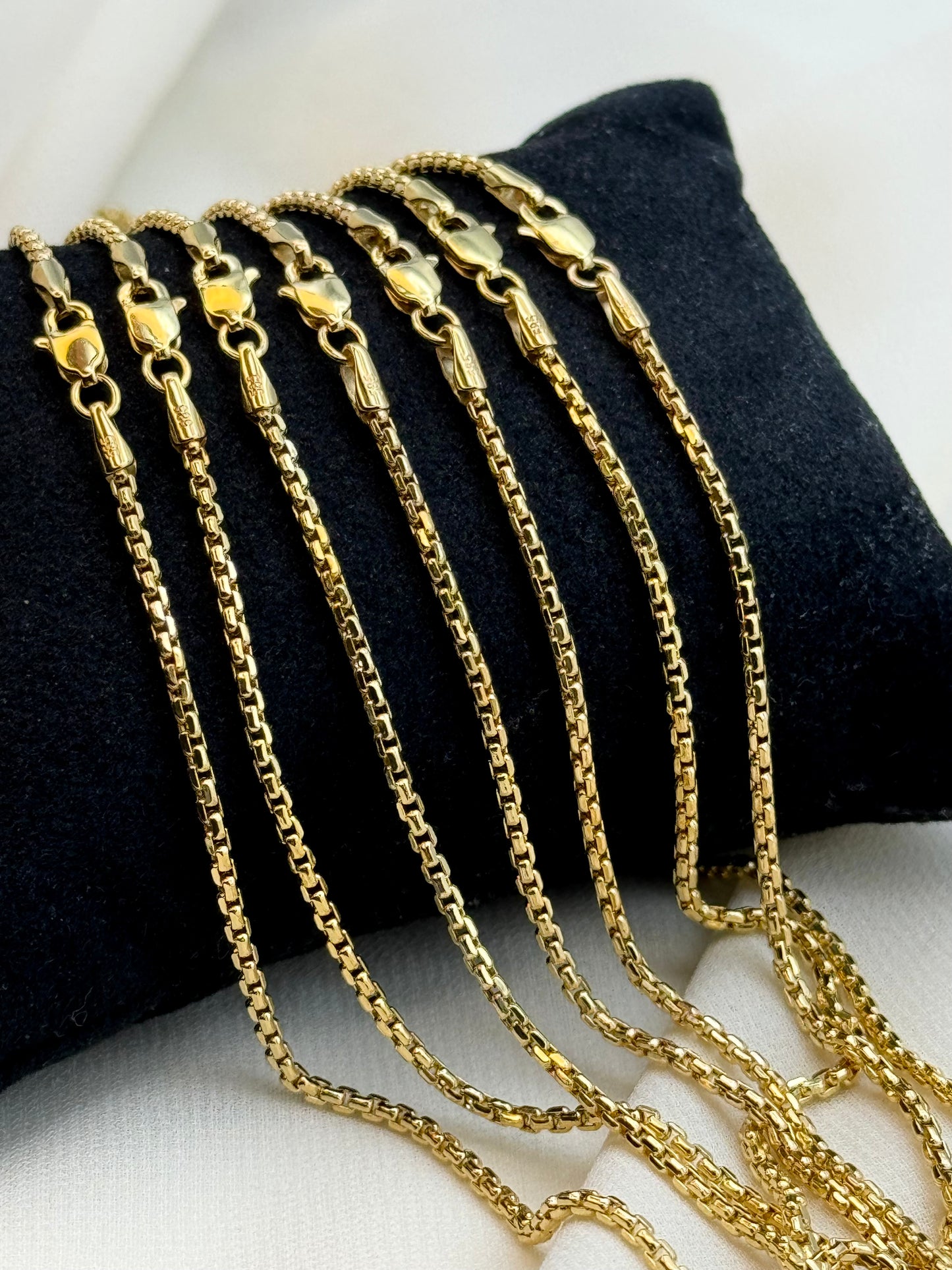 18k box chain