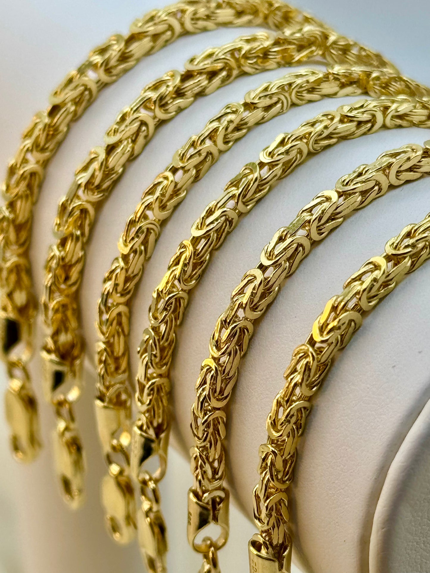 14k King Bracelet