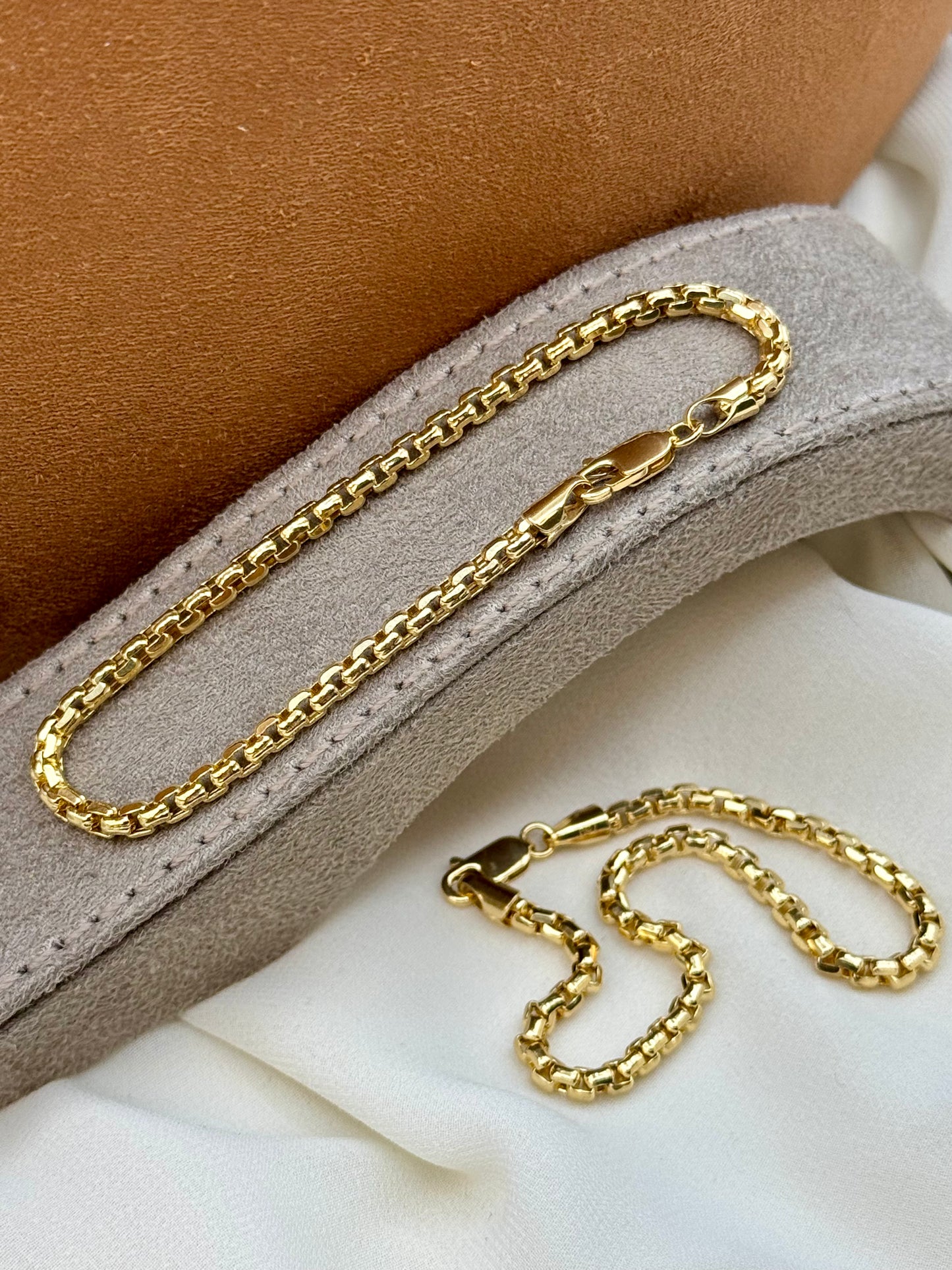 14K Gold Box Chain Bracelet – 7.5" to 8.5", 3.5mm – Classic Gold Bracelet for Him/Her, Perfect Birthday & Anniversary Gift