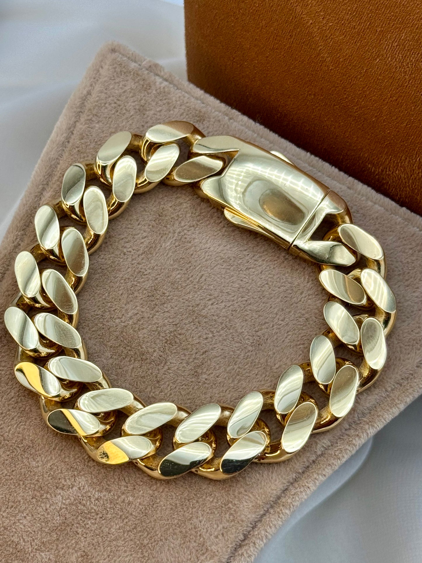 18K Solid Gold Monaco Cuban Bracelet – Chunky Miami Style Bracelet for Men.