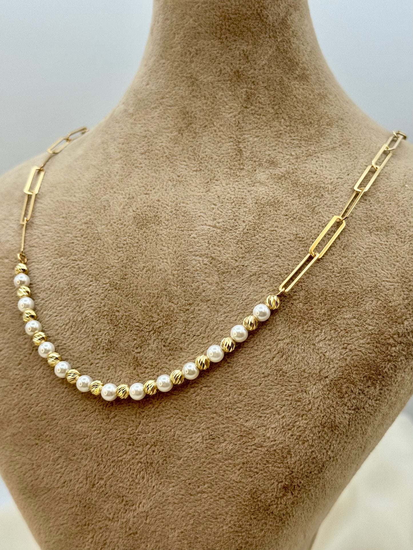 18K Solid Gold Paperclip Necklace with Cultured Pearls & Diamond-Cut Beads – Elegant Beaded Gold Necklace Gift for Her