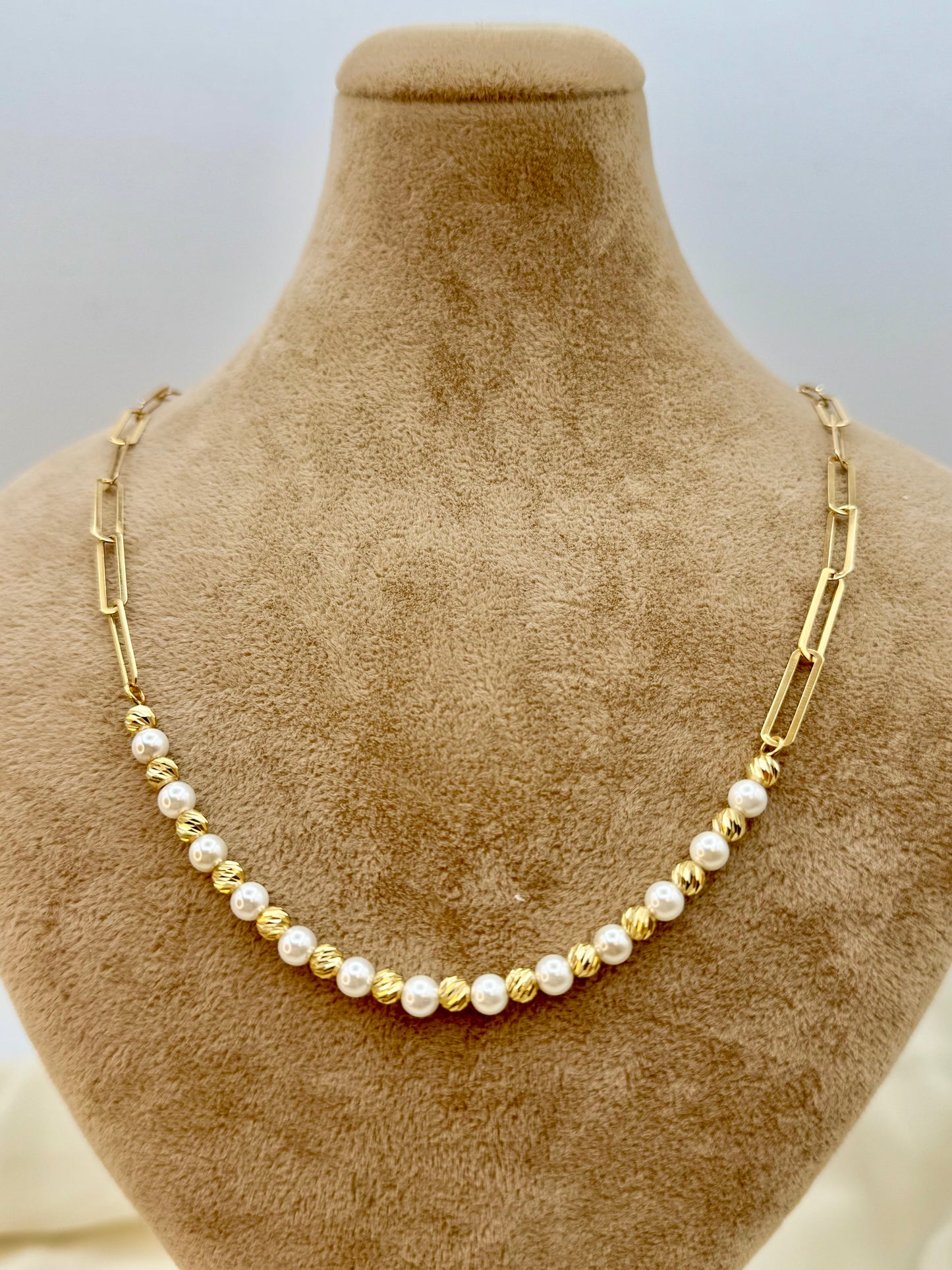 18K Solid Gold Paperclip Necklace with Cultured Pearls & Diamond-Cut Beads – Elegant Beaded Gold Necklace Gift for Her