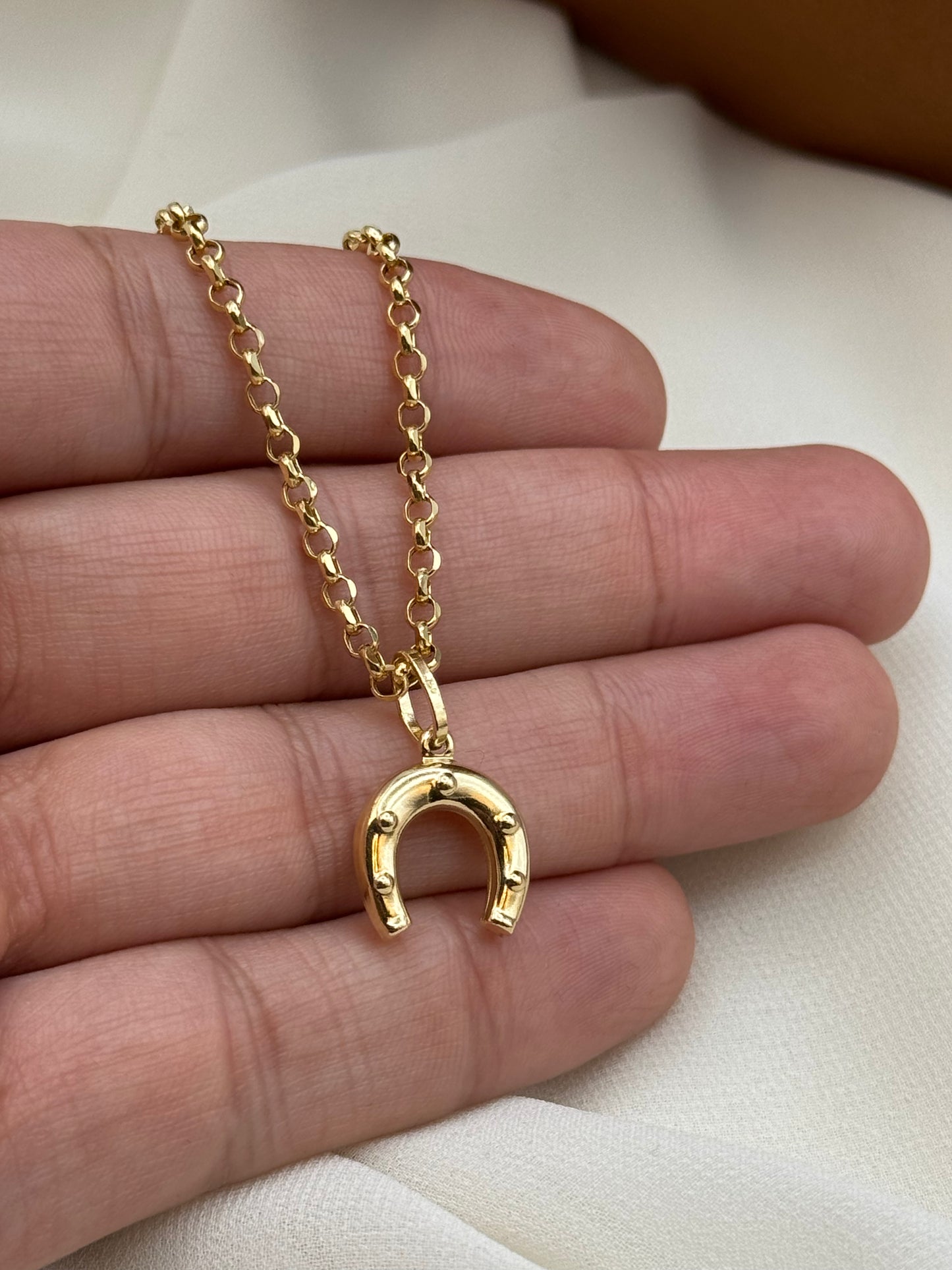 18K Solid Gold Horseshoe Necklace with 18K Rolo Chain – Lucky Horseshoe Pendant, Real Gold Charm Necklace, Valentine’s Day Gift, Gift for Her