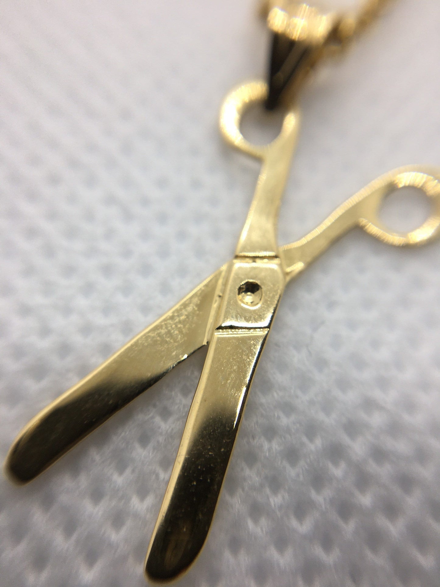 18k solid gold scissor necklace 19.5 inches, perfect gift for your hair cut stylist