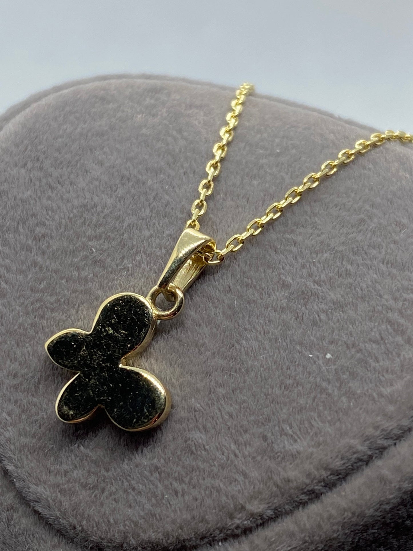 Collier papillon en or massif 14 carats 19,5 pouces