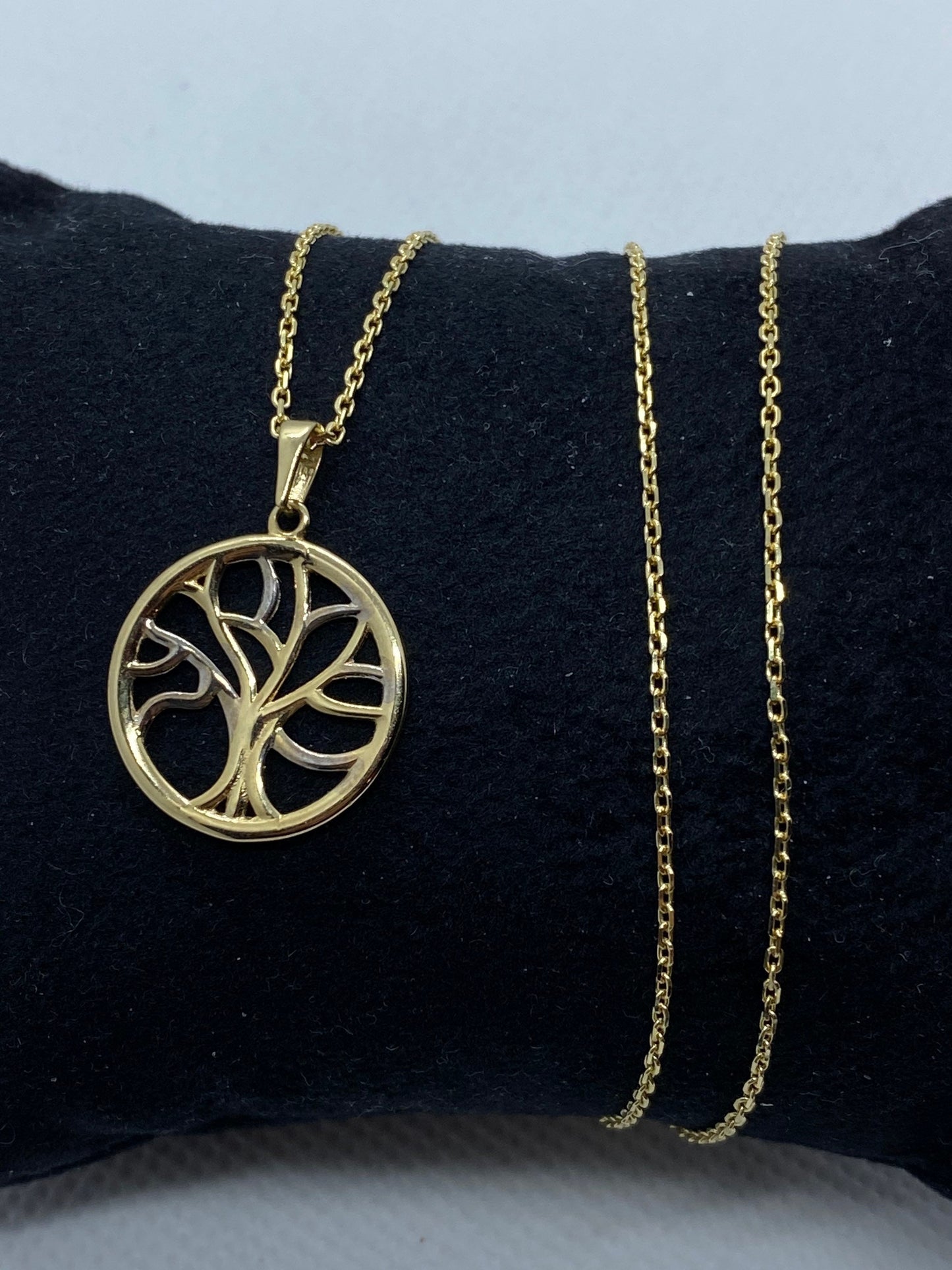 14k solid Gold Tree of life 20 inches