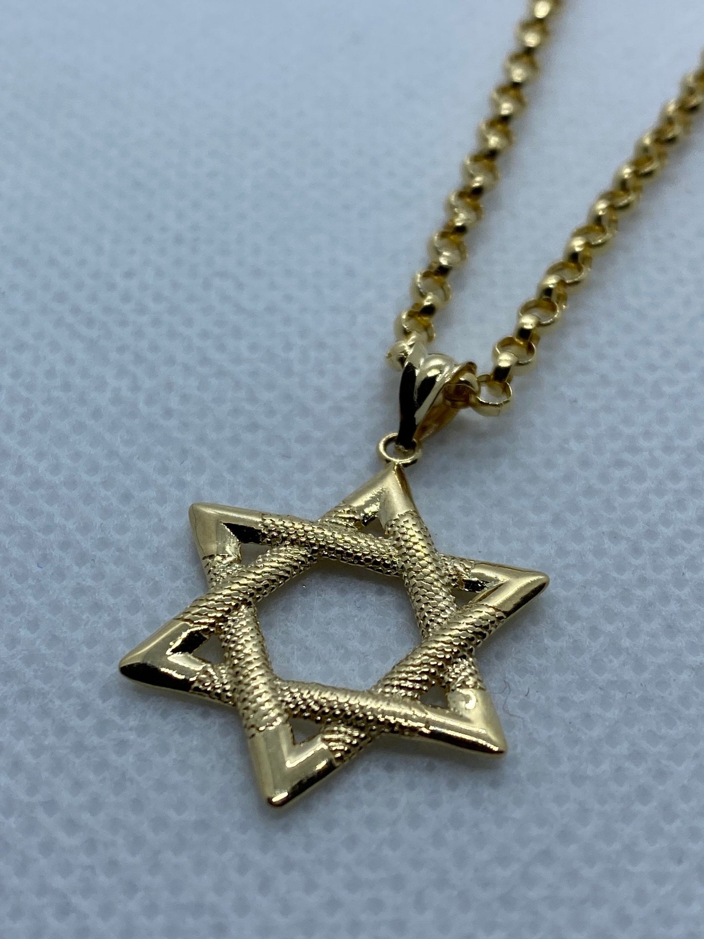 14k solid Yellow Gold Magen David with Rolo chain 22 inches ,2.5 mm