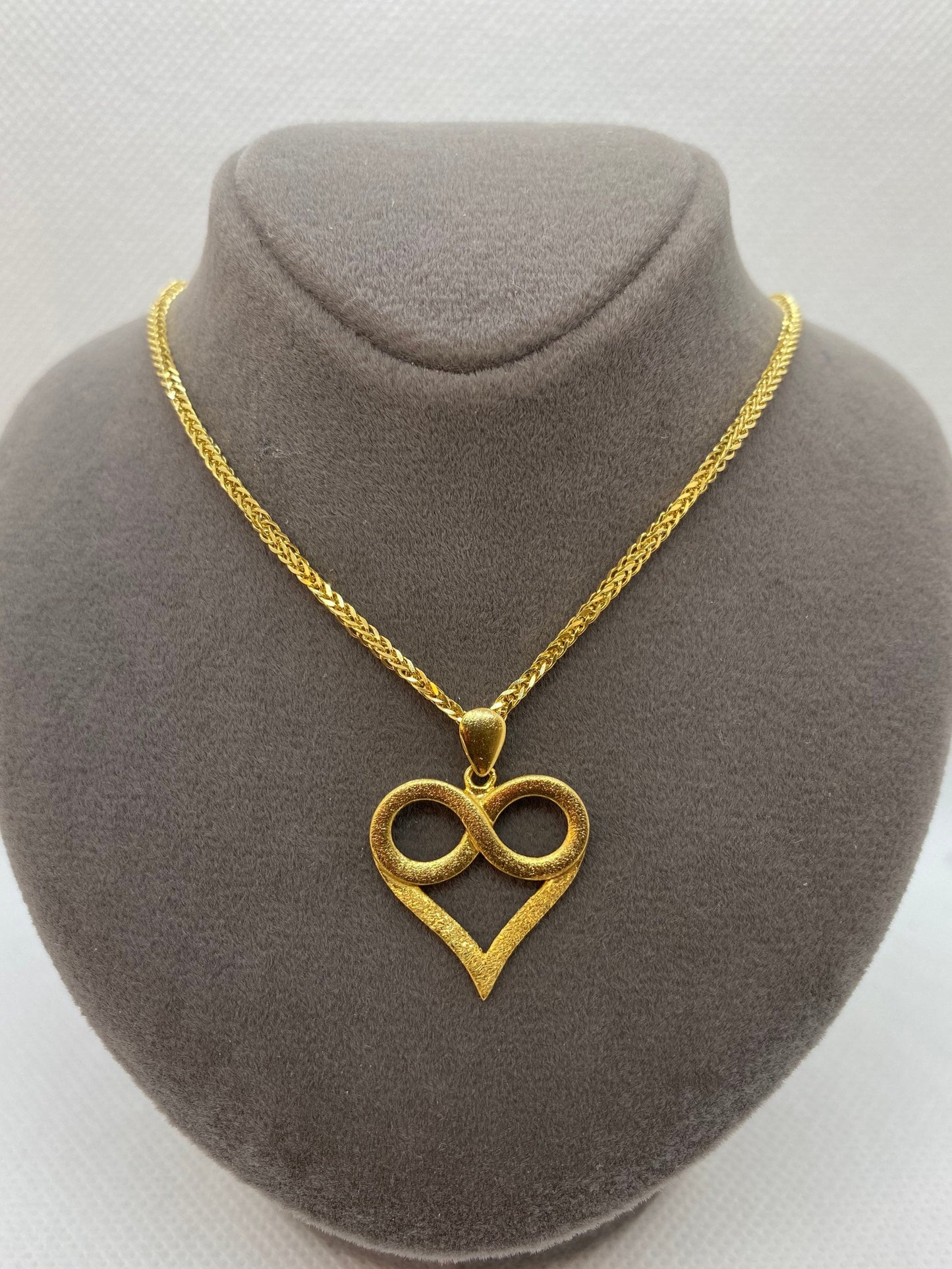Collier cœur infini en or 18 carats, collier cœur 19,5 pouces, pour elle, cadeau de Saint-Valentin