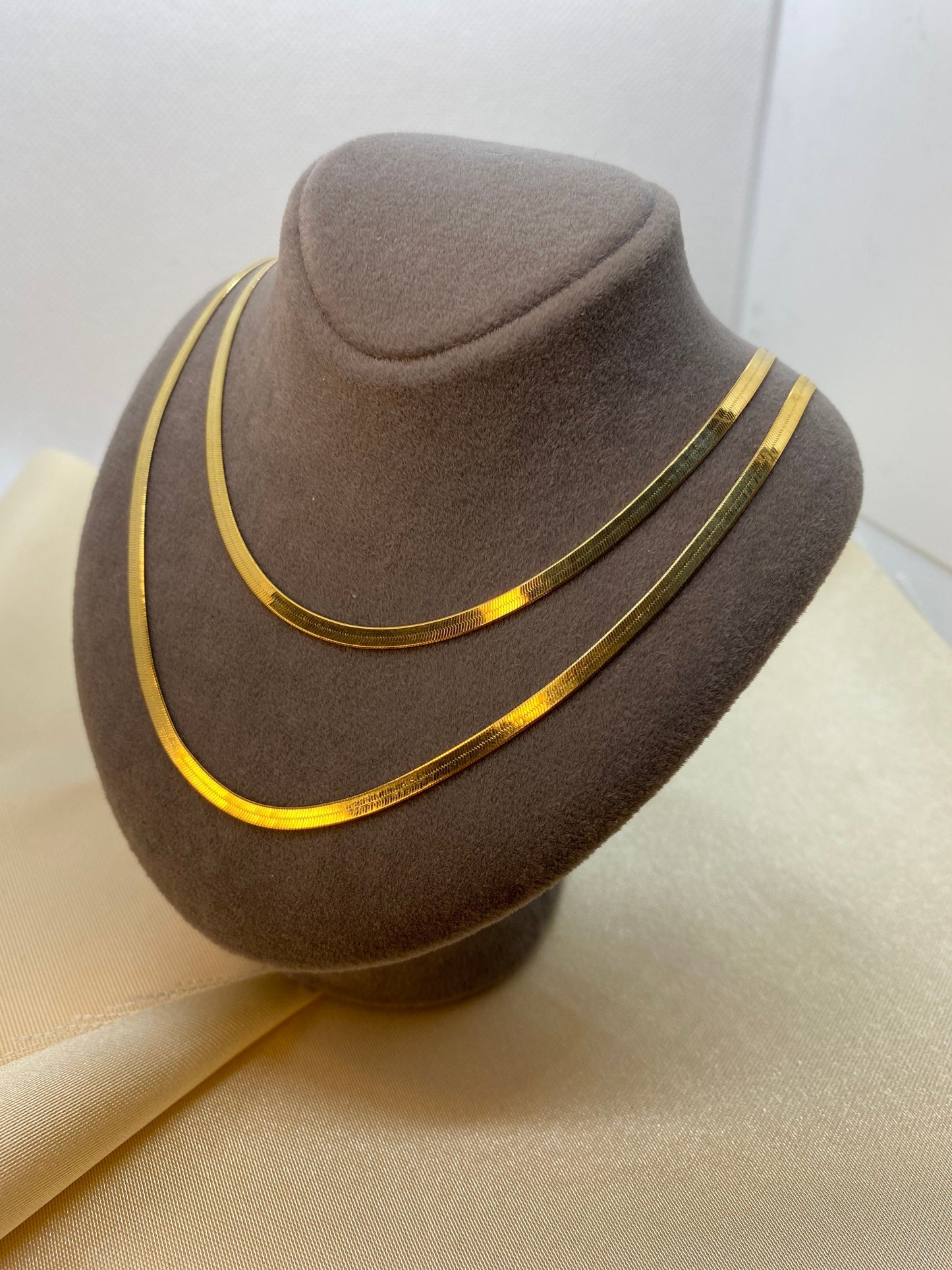 Herringbone or mirror chain