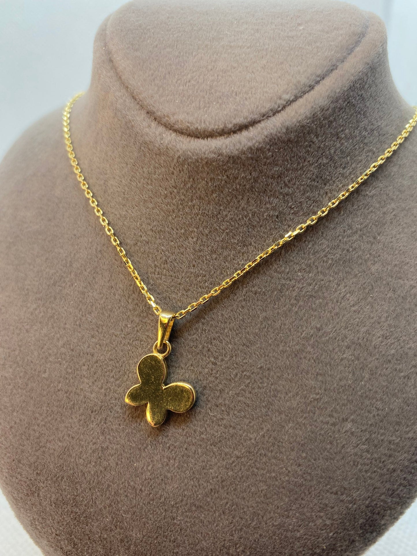 Collier papillon en or massif 14 carats 19,5 pouces