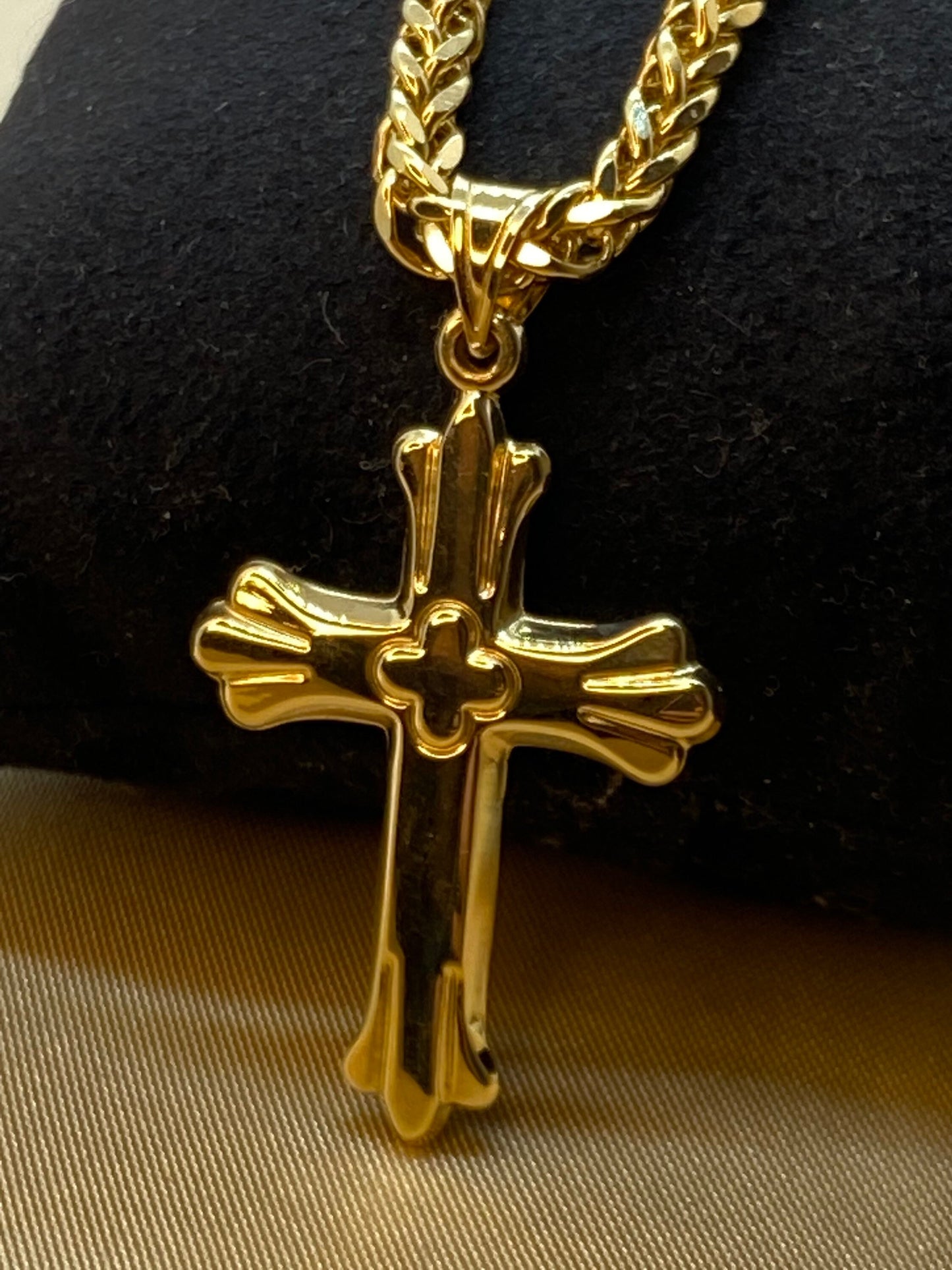 Collier croix en or 14 carats, pendentif Jésus de 49,5 cm (49,5 po) – 4 mm, bijou chrétien pour elle et lui, cadeau idéal