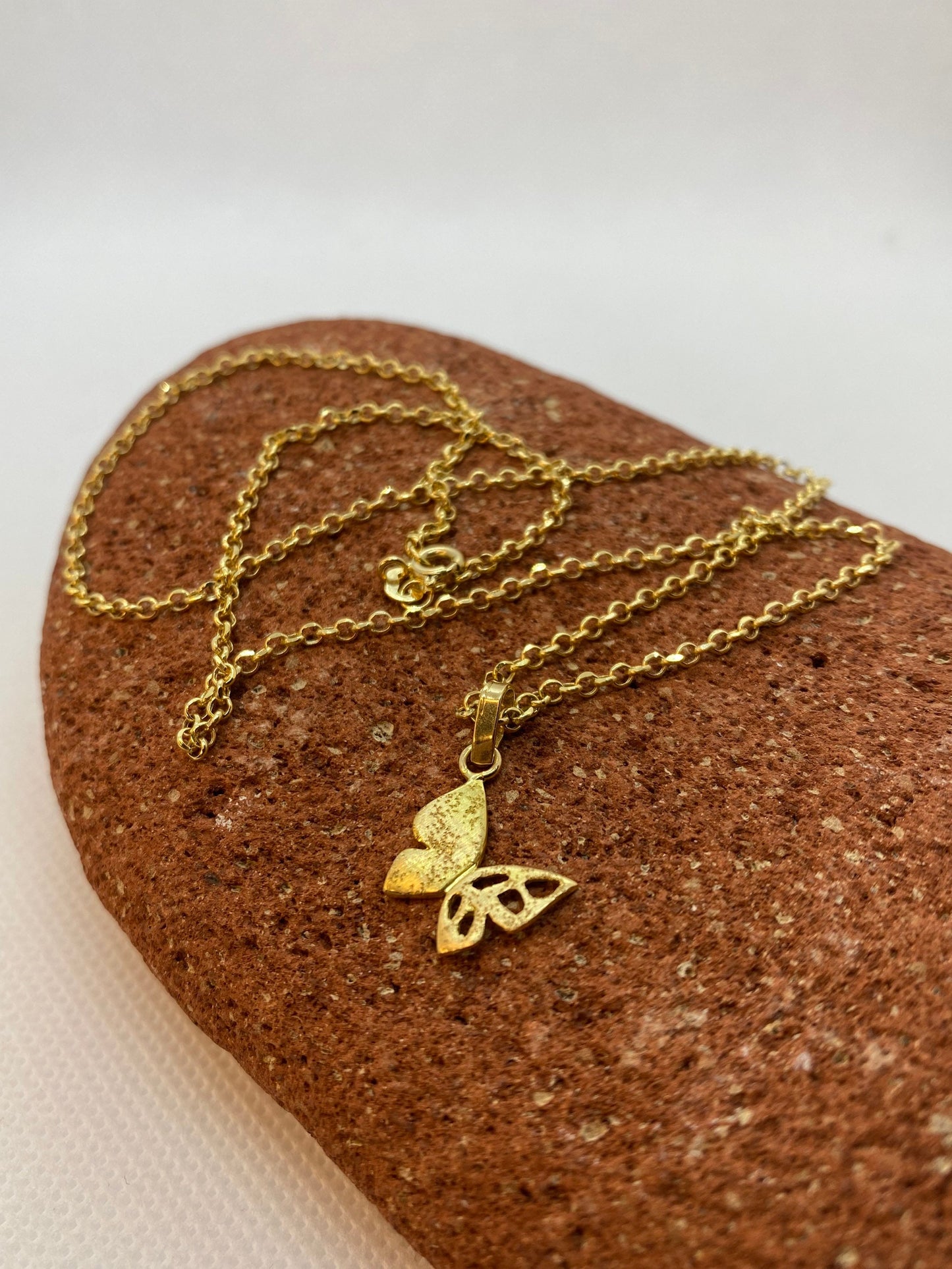 18K Solid Gold Butterfly Necklace – Diamond Cut Butterfly Pendant – Real Gold Necklace for Women – Birthday Gift, Anniversary Gift, Gift for Her