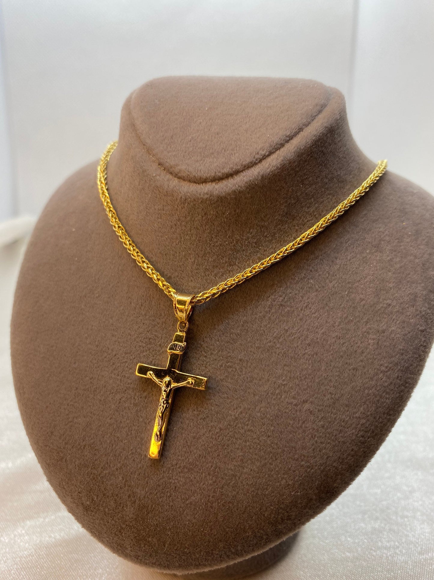 18K Solid Gold Cross Necklace with 18K Franco Chain – Shiny & Durable – 19.5" Length, 2mm Width – Luxury Gift for Him or Her