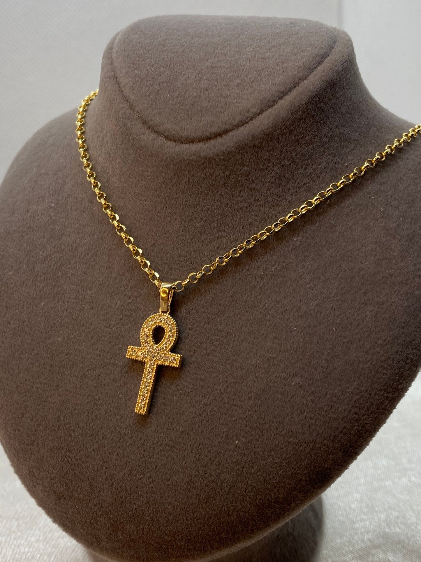 Pendentif croix Ankh en or 14 carats avec zircone cubique – Collier à breloques Ankh en or