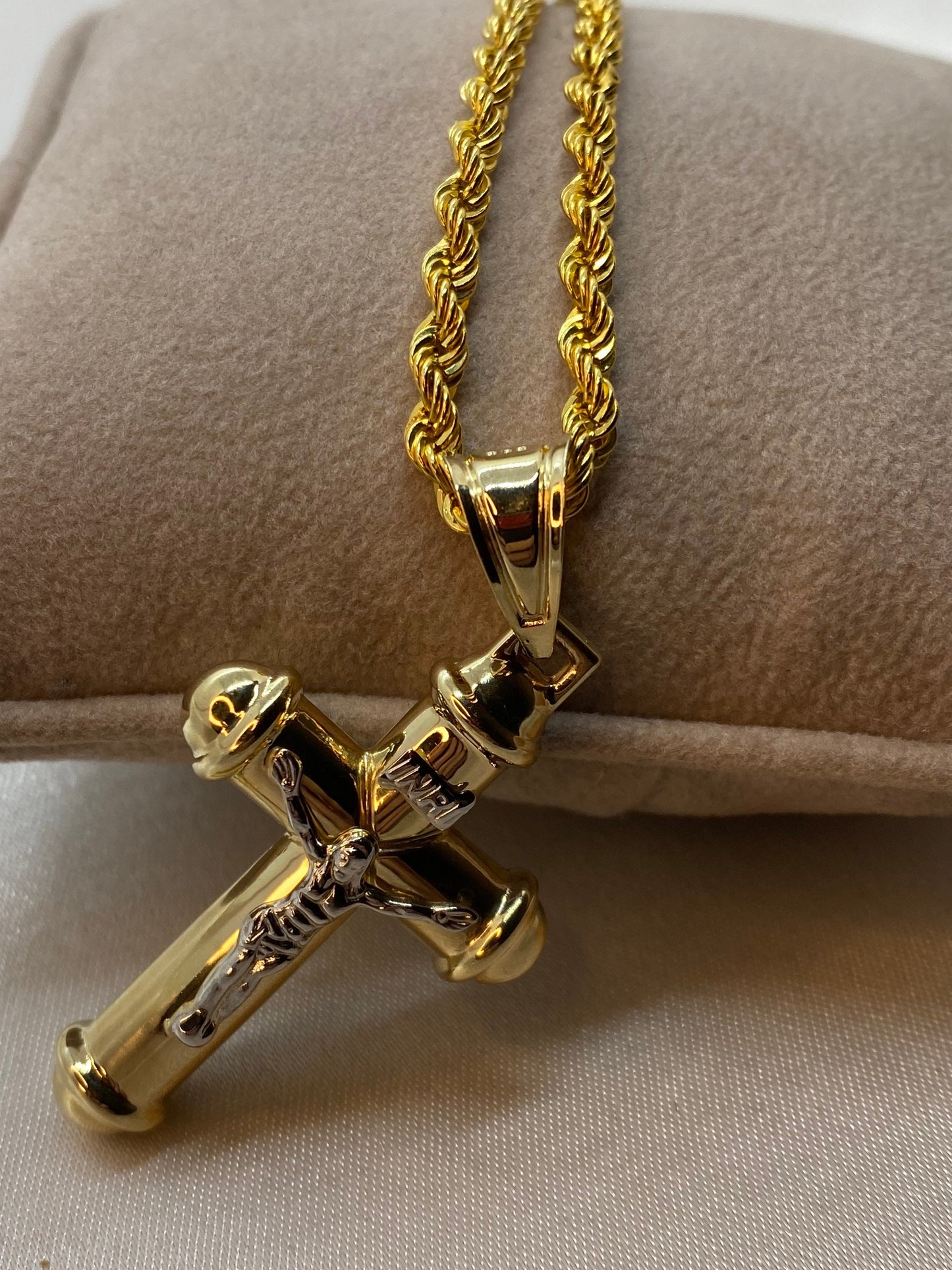 Collier croix en or 14 carats avec chaîne torsadée taille diamant – 59,7 cm, 4 mm, brillant et durable, pendentif en or véritable 14 carats – Parfait pour elle et lui