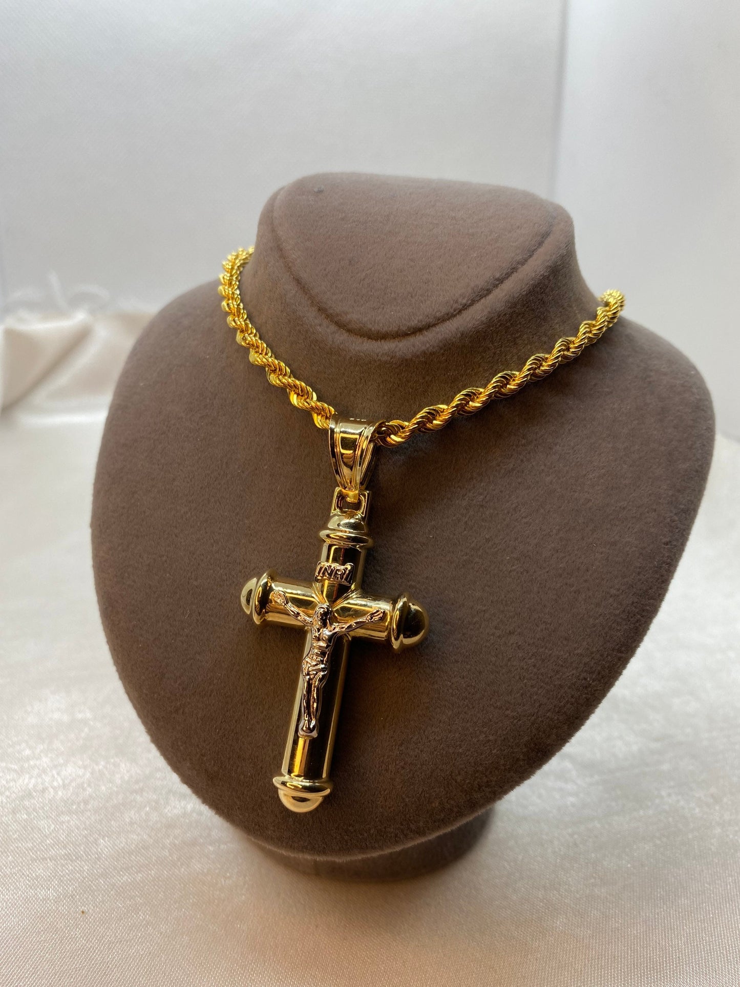 Collier croix en or 14 carats avec chaîne torsadée taille diamant – 59,7 cm, 4 mm, brillant et durable, pendentif en or véritable 14 carats – Parfait pour elle et lui
