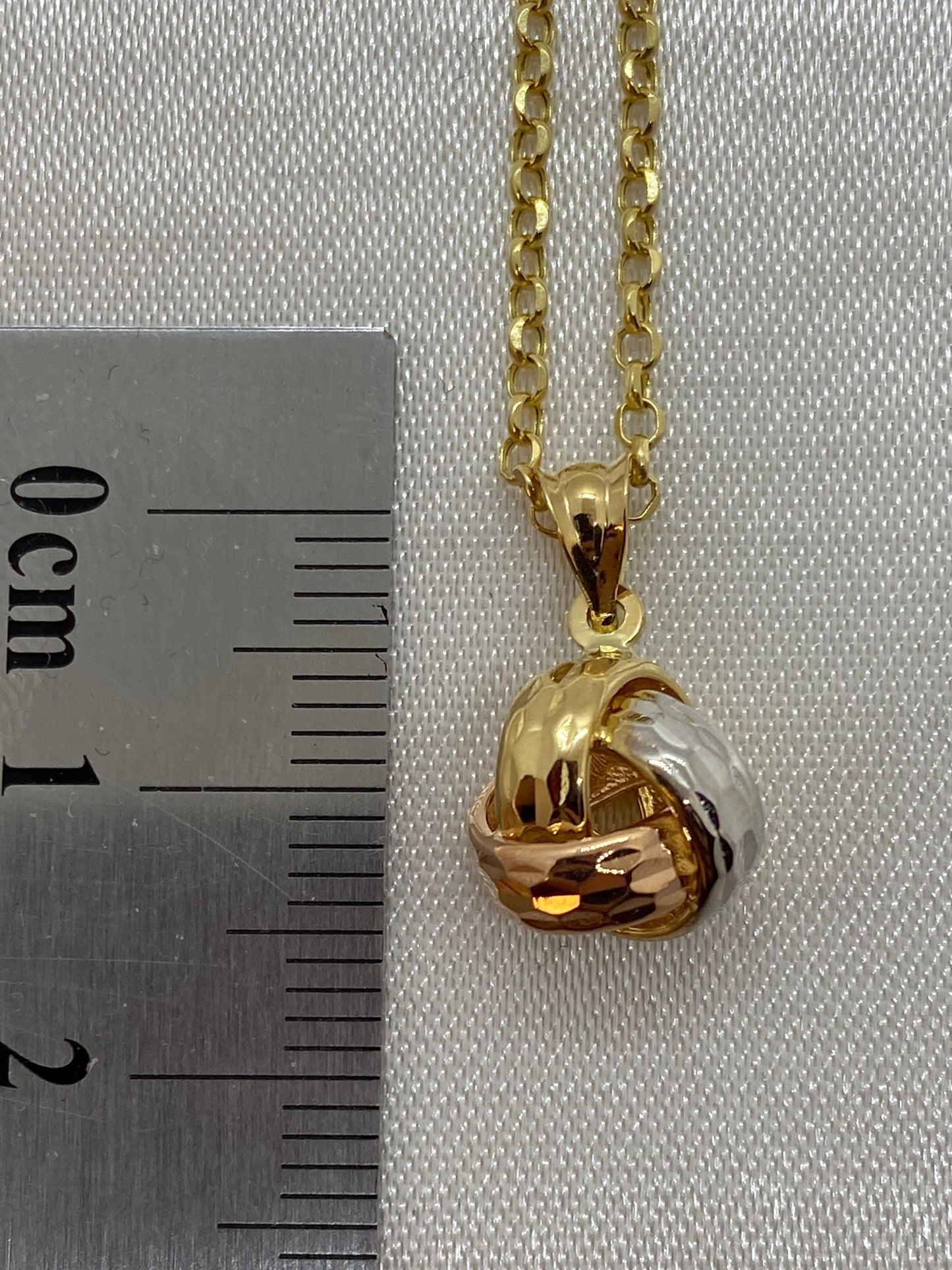 Collier nœud d'amour en or 18 carats avec 3 couleurs, 19,5", 1,5 mm, cadeau de bijoux fait main, nœud d'amour, véritable or 18 carats, collier d'amitié