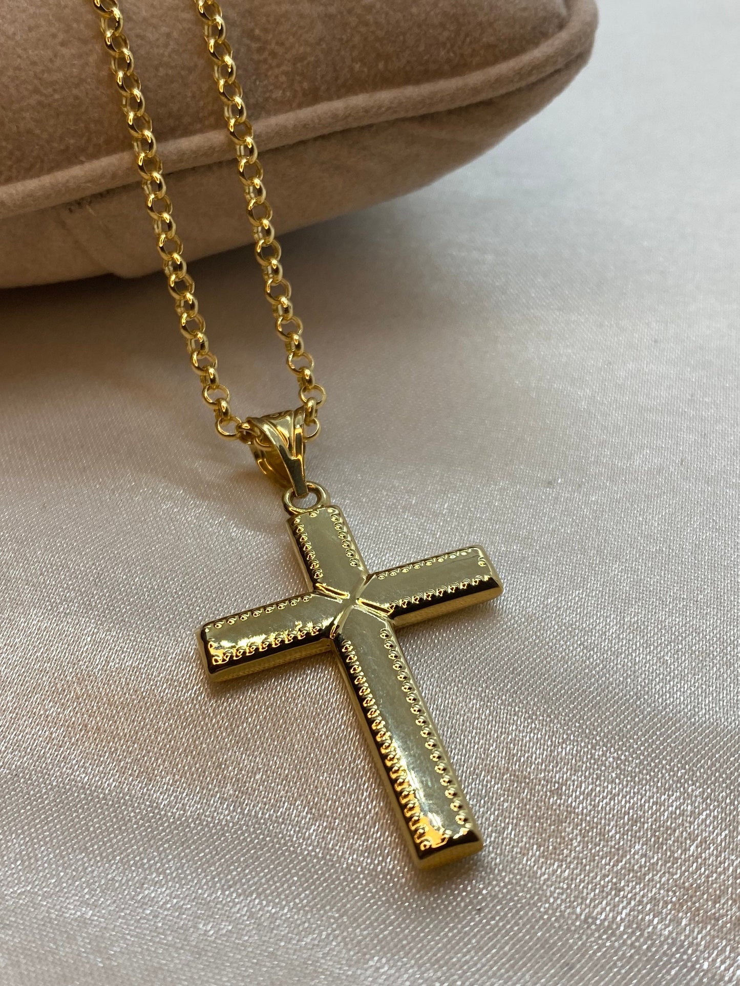 Collier croix en or 14 carats avec chaîne rolo – 55 cm, 3 mm, brillant et durable, pendentif croix en or véritable 14 carats – Parfait pour elle et lui