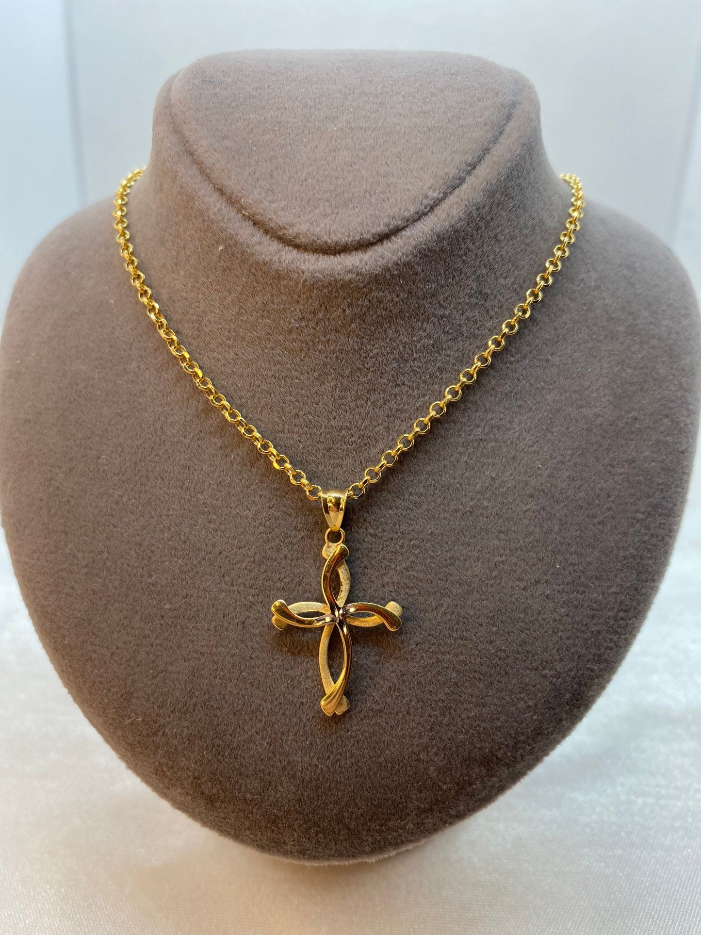 18k Gold Cross Necklace Diamond Cut with ROLO chain so shiny and Durable ,19.5",2mm , Gold Cross Necklace ,For Him ,For Her