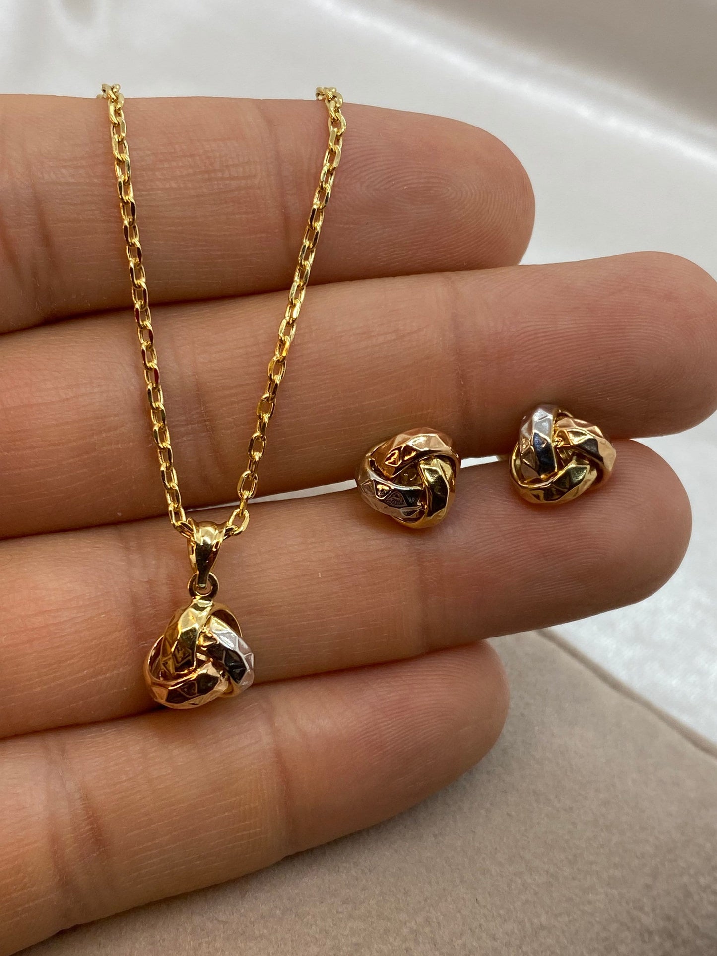 Collier et boucles d'oreilles en or 18 carats avec nœud d'amour taille diamant, avec 3 couleurs, 19,5", 1,5 mm, cadeau de bijoux faits à la main, ensemble de nœuds d'amour 18 carats, pour elle.
