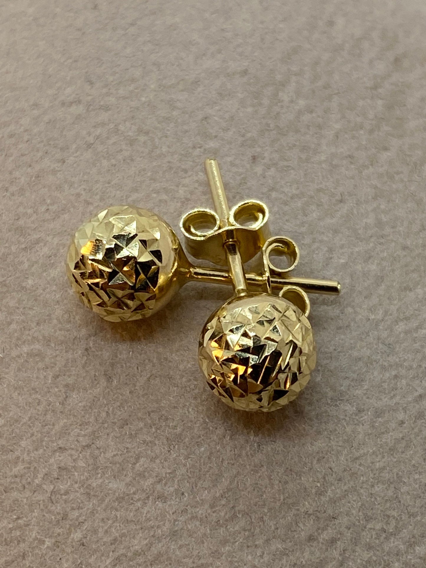 14k Gold Stud Ball Earring Diamond Cut , 14k Real Gold Earring , For her ,Birthday Gift , For Mom , Real Gold Stud earring ,Everyday Earring