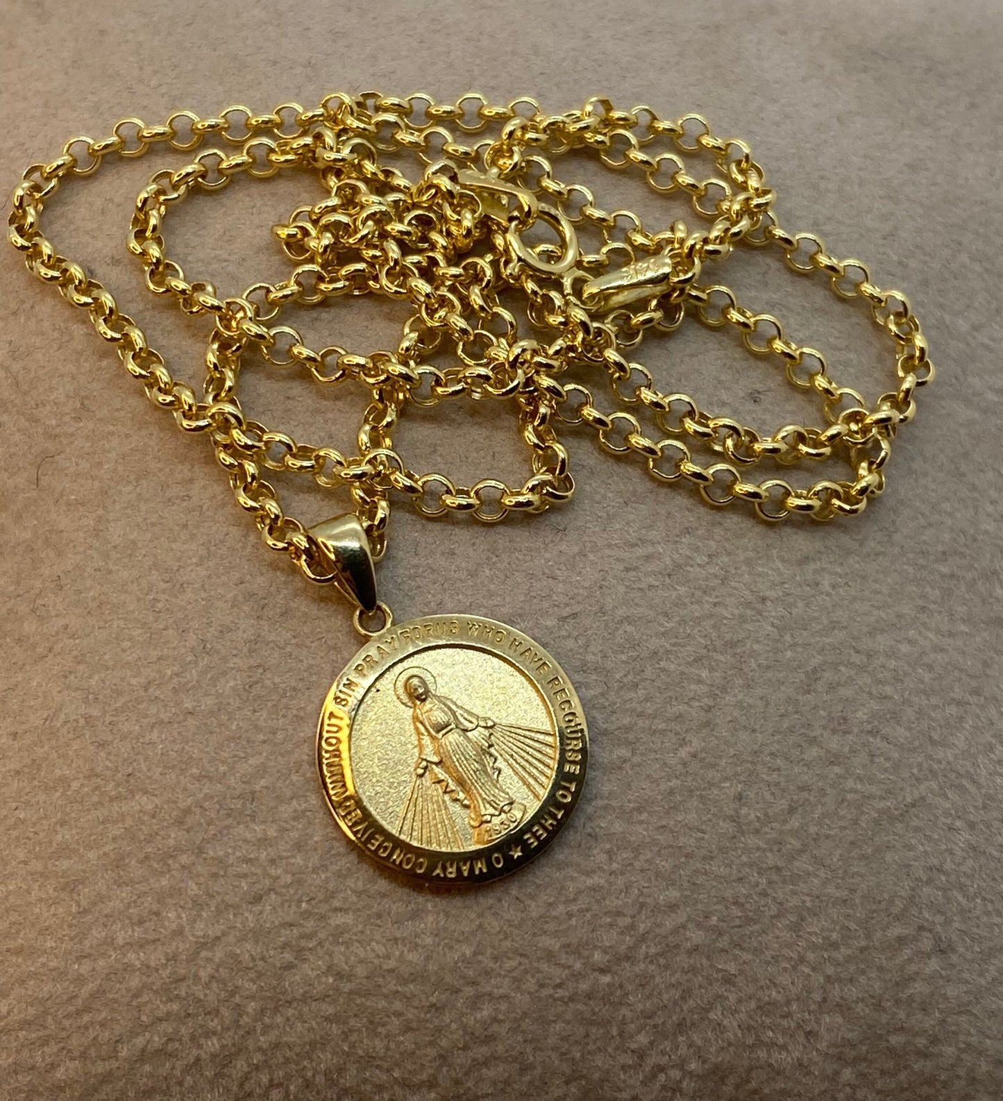 14k Real Gold Virgin Mary Necklace, Miraculous Necklace ,Virgin Mary, Christian Gift ,Catholic Religious Jewelry, gift for her, Gift For Him