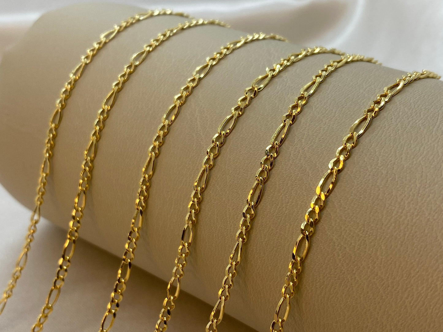 18K Real Gold Figaro Chain Necklace – 2MM & 2.5MM Solid Gold Figaro for Him & Her | Birthday & Christmas Gift