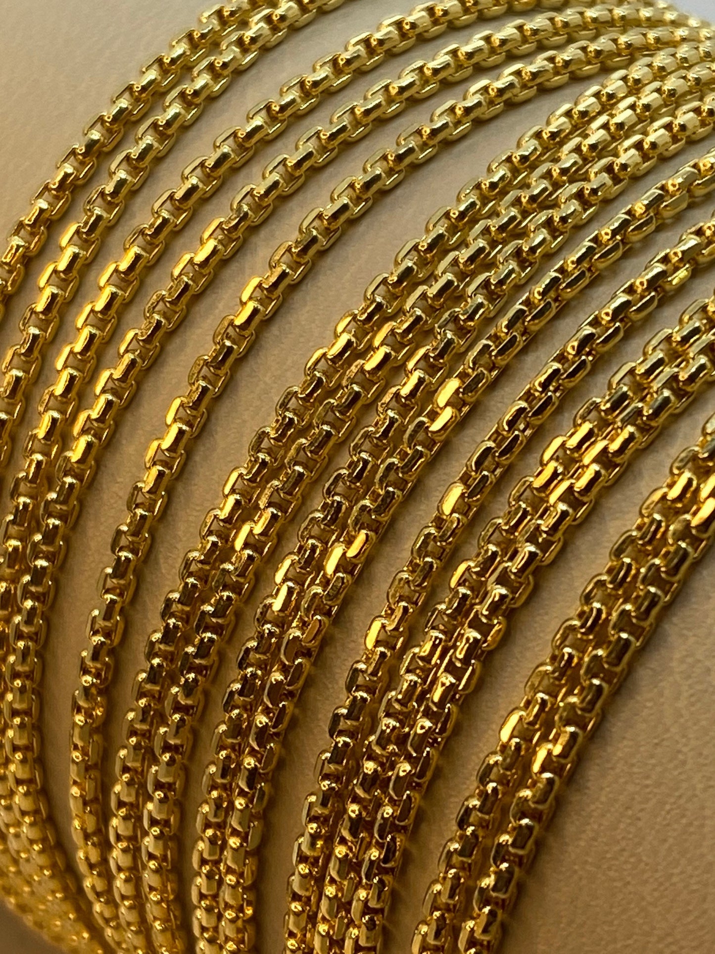 18K Gold Box Chain Necklace, 20", 22", 24" – Real Gold Box Link Chain for Men & Women, Perfect Birthday Gift