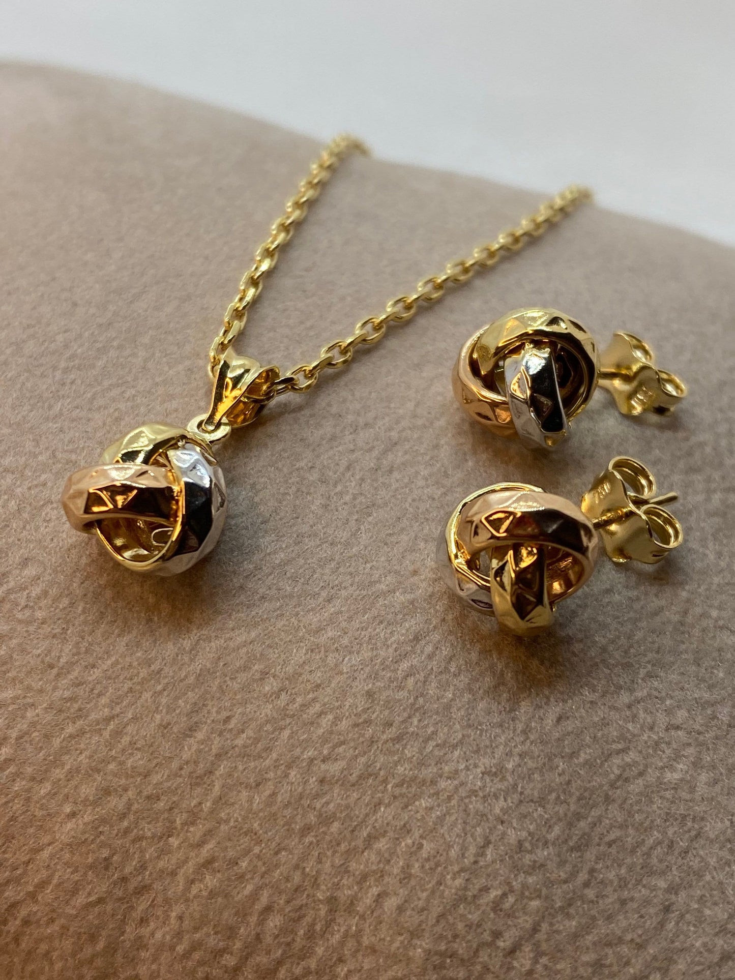 Collier et boucles d'oreilles en or 18 carats avec nœud d'amour taille diamant, avec 3 couleurs, 19,5", 1,5 mm, cadeau de bijoux faits à la main, ensemble de nœuds d'amour 18 carats, pour elle.