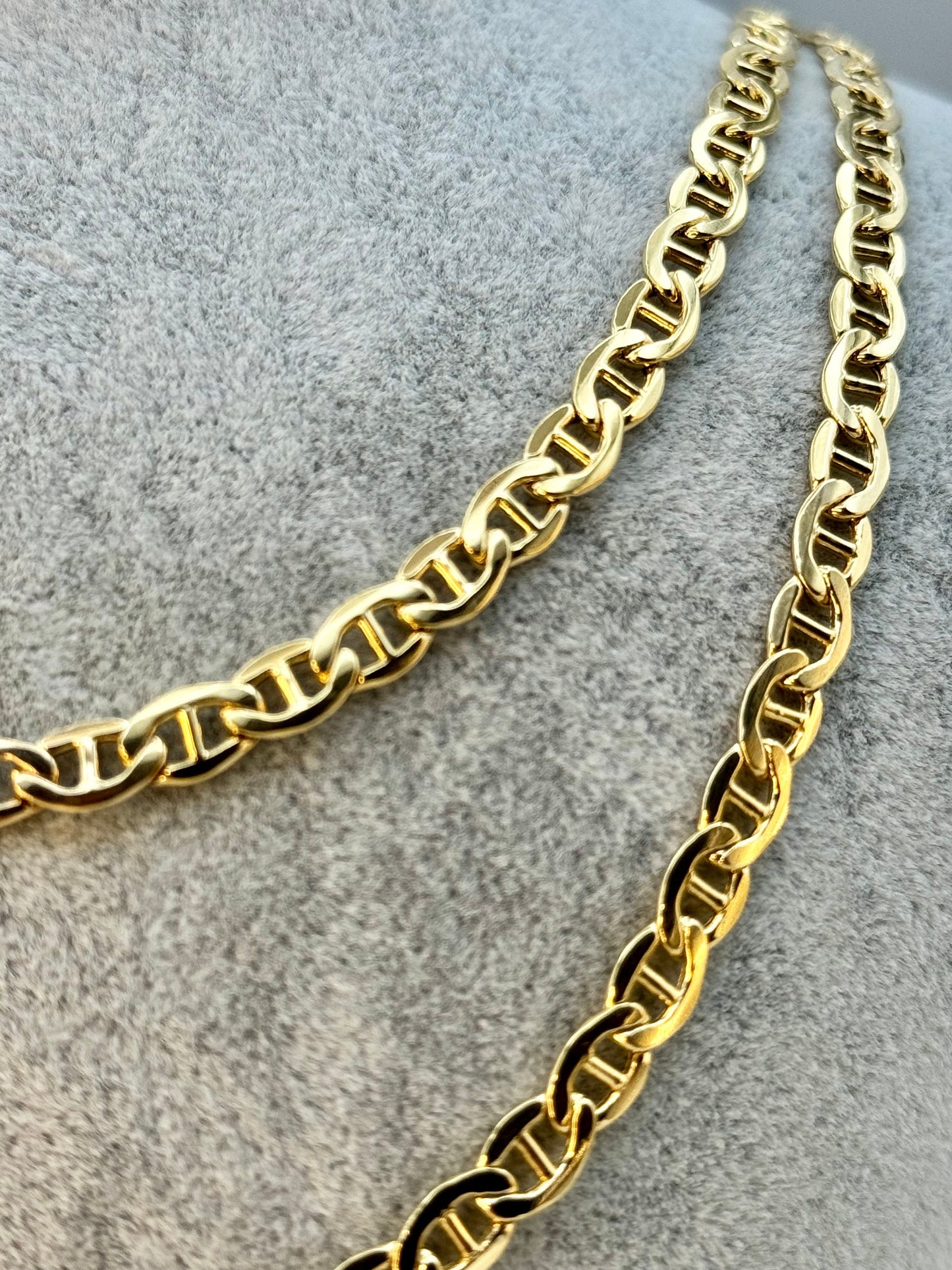 14k Mariner chain.