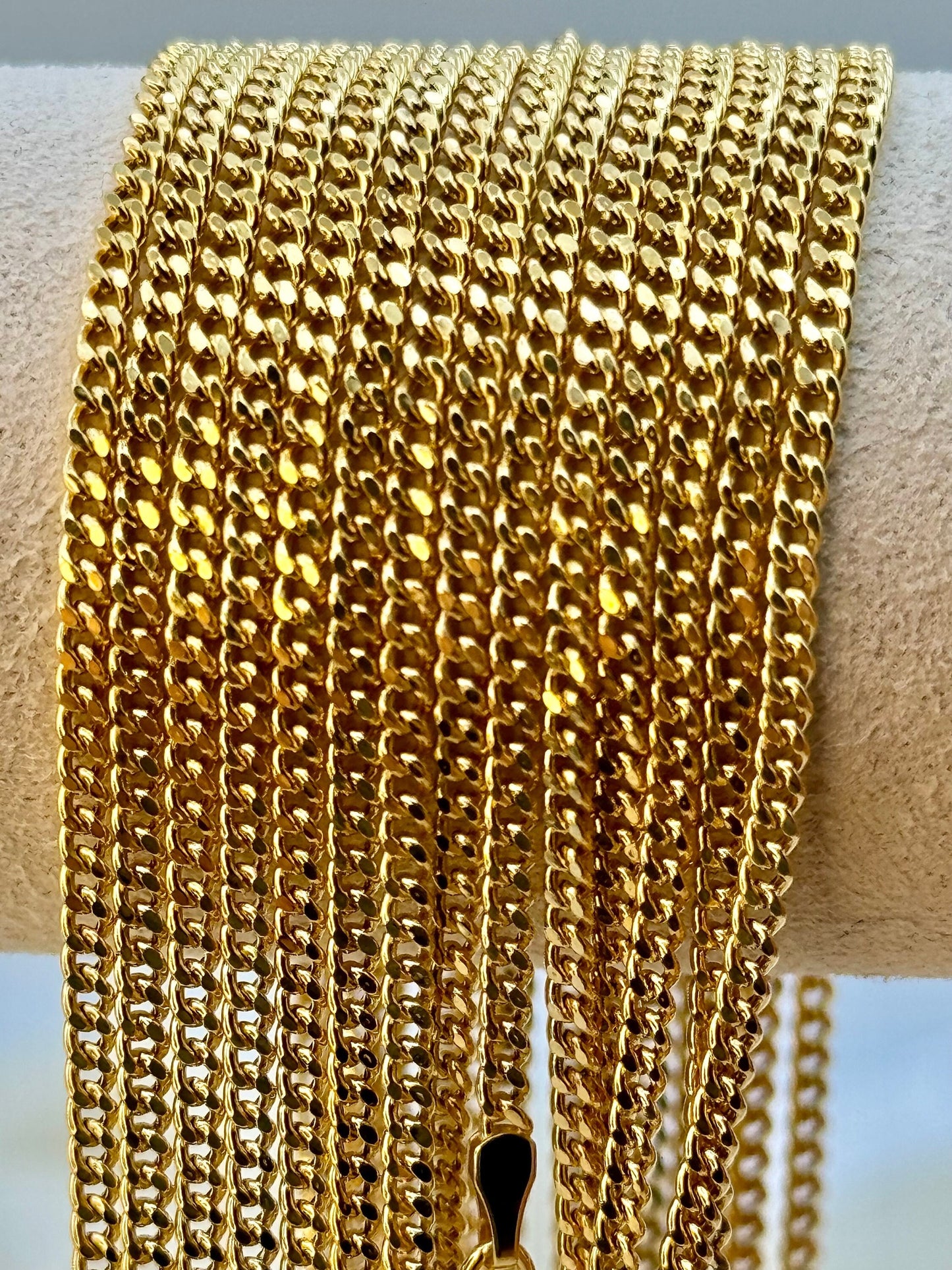 18K Solid Gold Curb Link Chain Necklace & Bracelet Set – 2mm | Real Gold Jewelry for Him & Her | Unisex 18K Gold Curb Chain