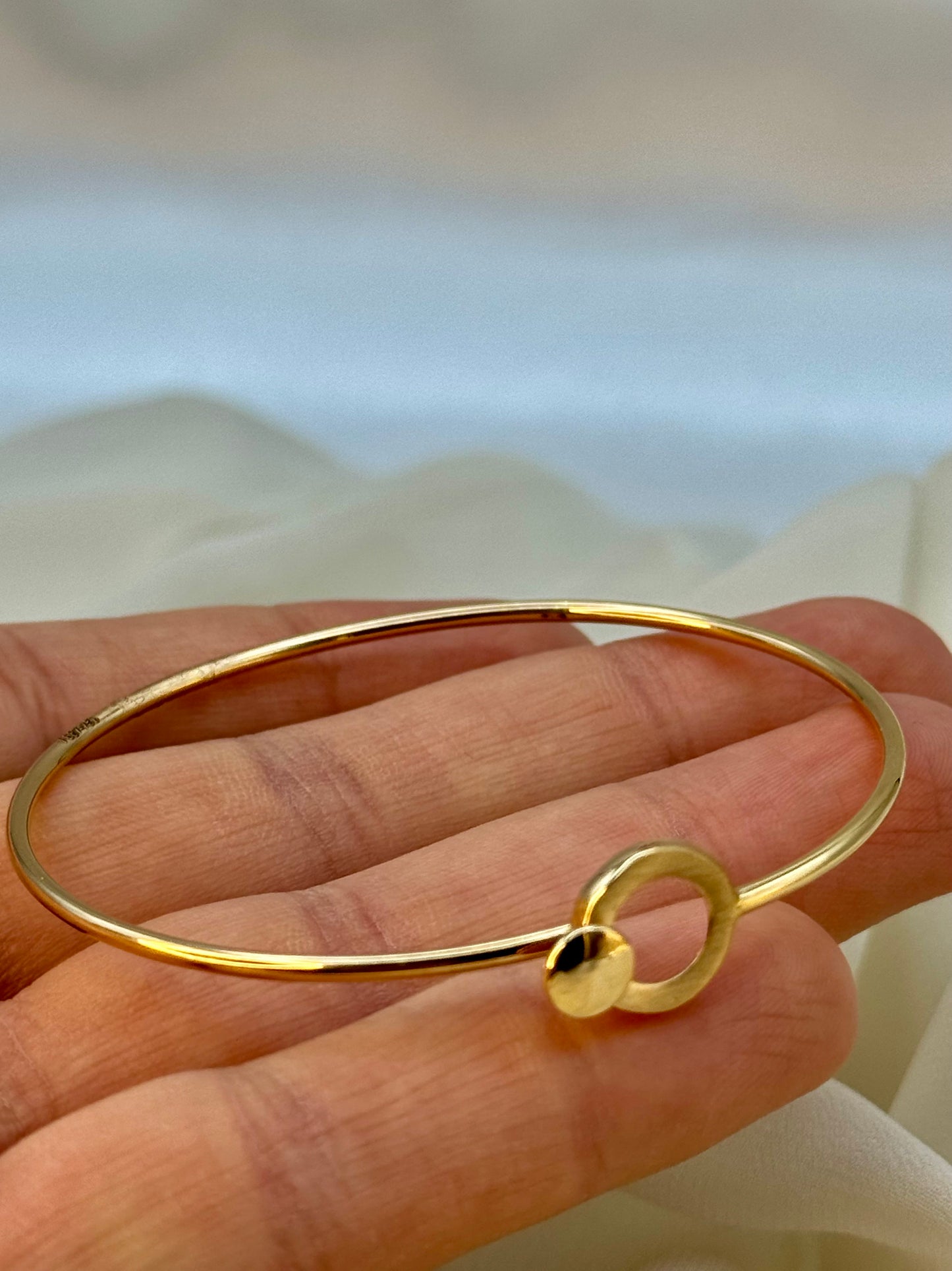 18k Gold Bangle, Gold Bangle Bracelet For Women, Birthday Gift, Best Jewelry, For Her, Anniversary Gift, Circle design Bangle .