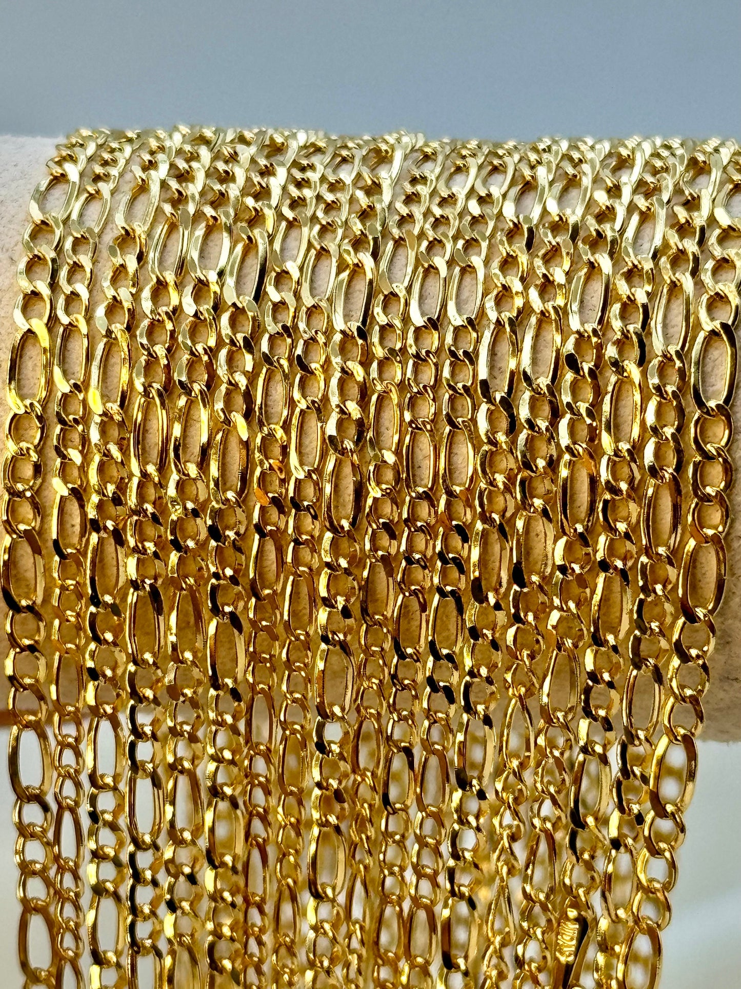 18K Real Gold Figaro Chain Necklace – 2MM & 2.5MM Solid Gold Figaro for Him & Her | Birthday & Christmas Gift
