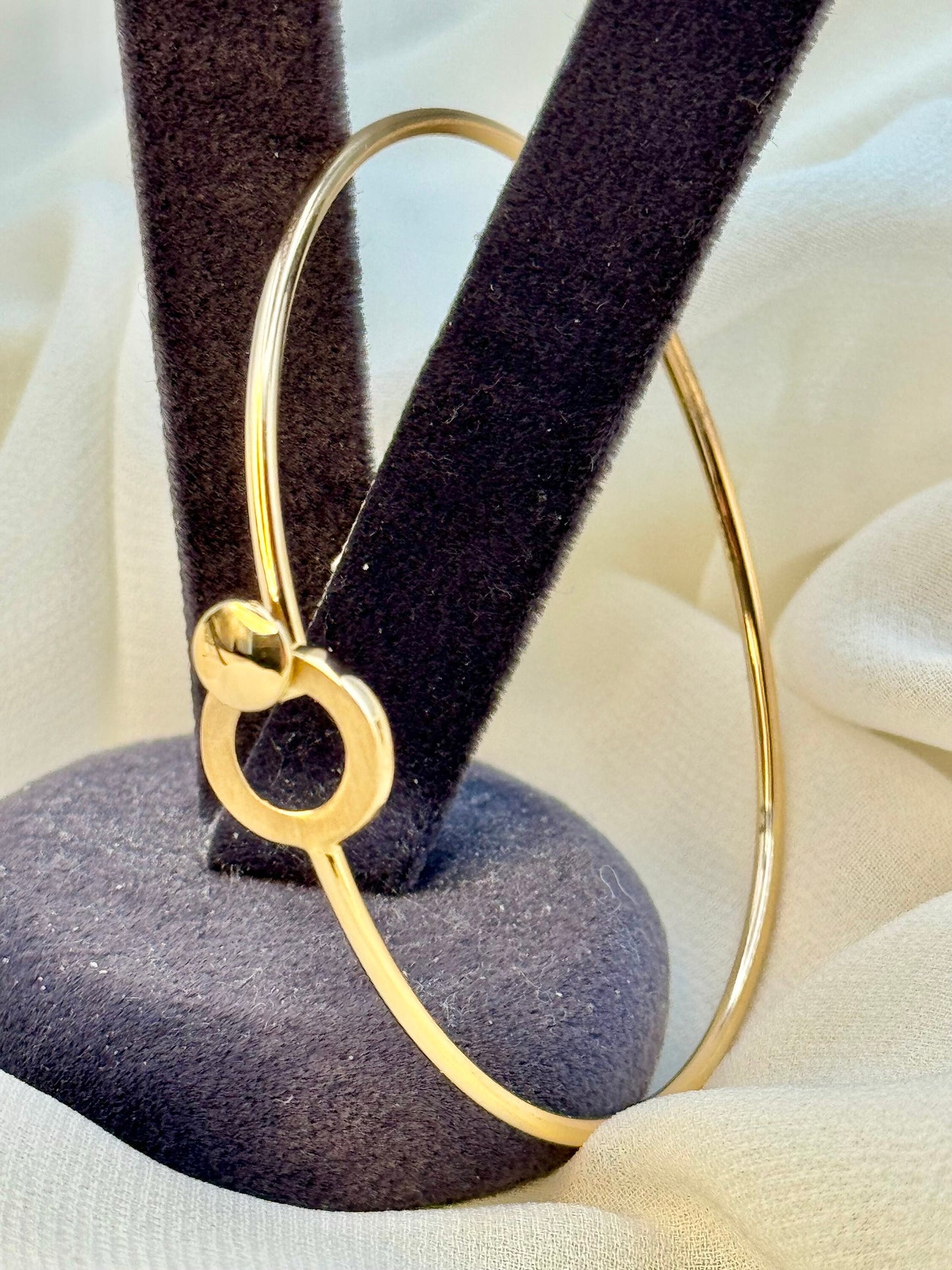 18k Gold Bangle, Gold Bangle Bracelet For Women, Birthday Gift, Best Jewelry, For Her, Anniversary Gift, Circle design Bangle .