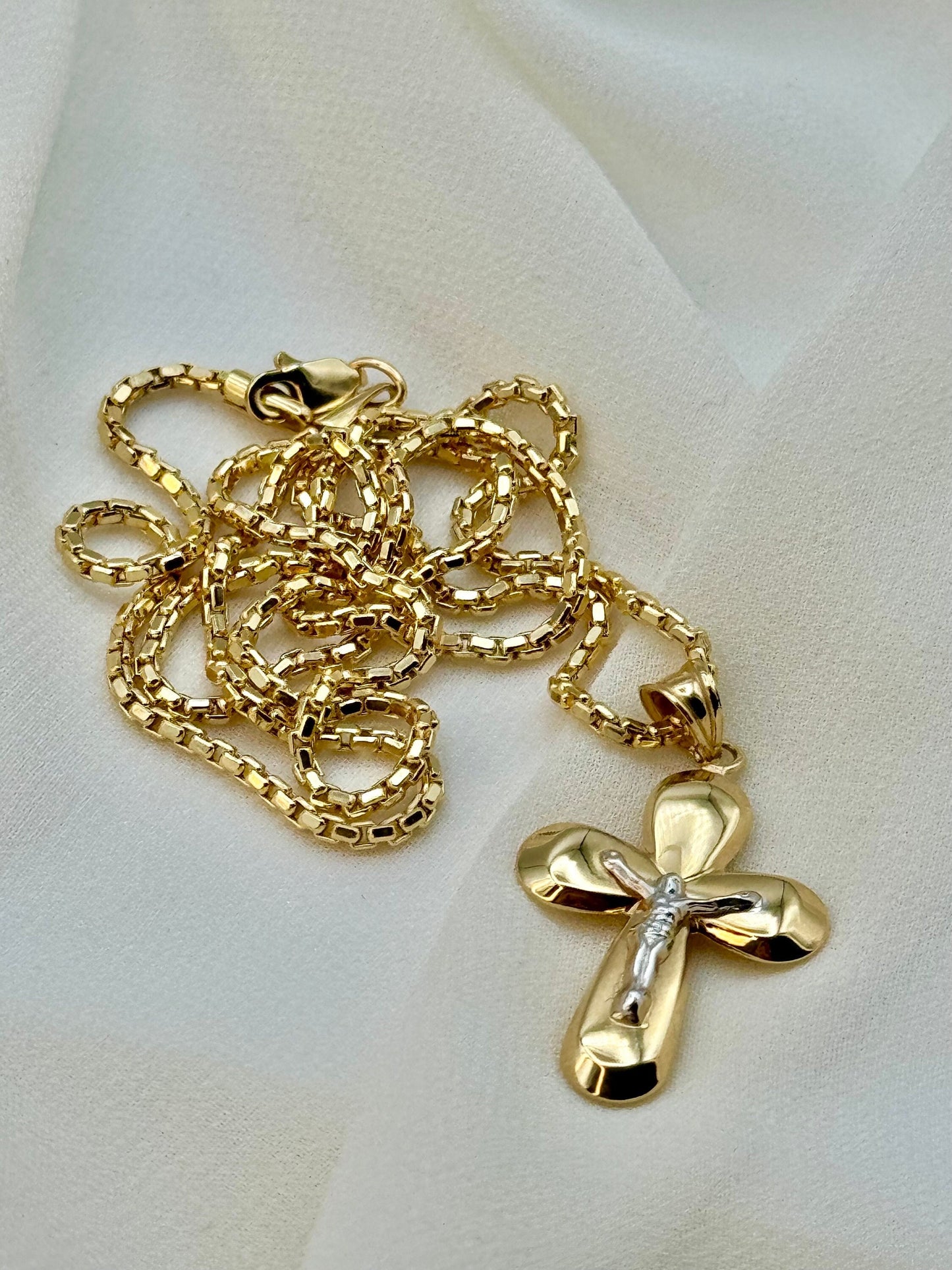 18K Solid Gold Cross Necklace with 2mm Box Chain, 19.5" | Real Gold Cross Pendant for Him or Her | Birthday & Anniversary Gift Idea