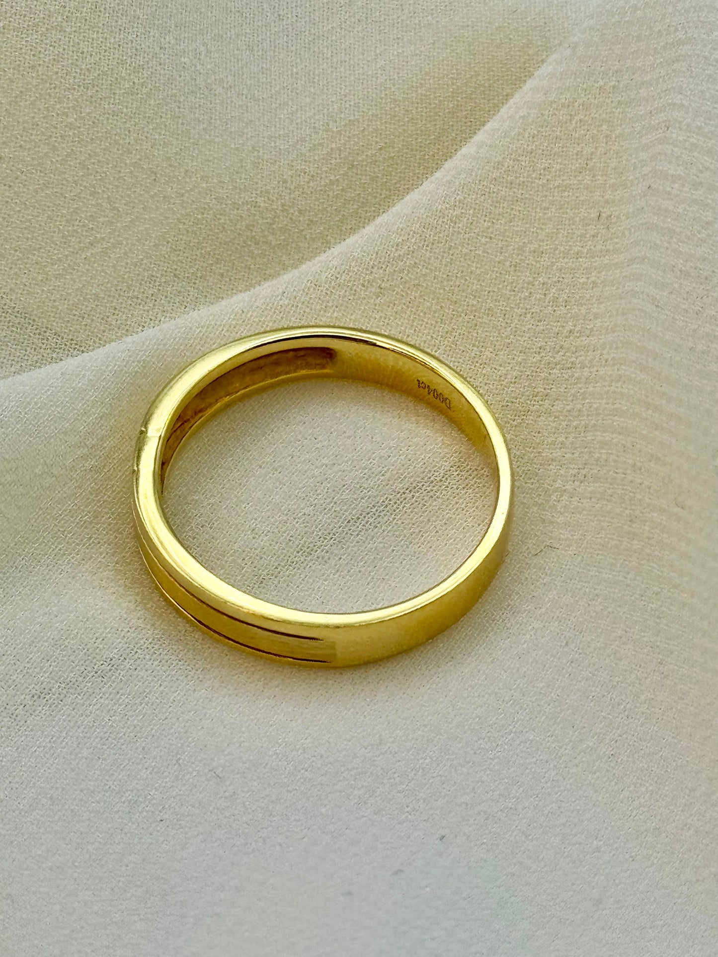 18k Solid Gold Diamond Ring – Unisex Elegant Diamond Band, Gift for Him or Her, Birthday & Anniversary Gift, For Mom and Dad
