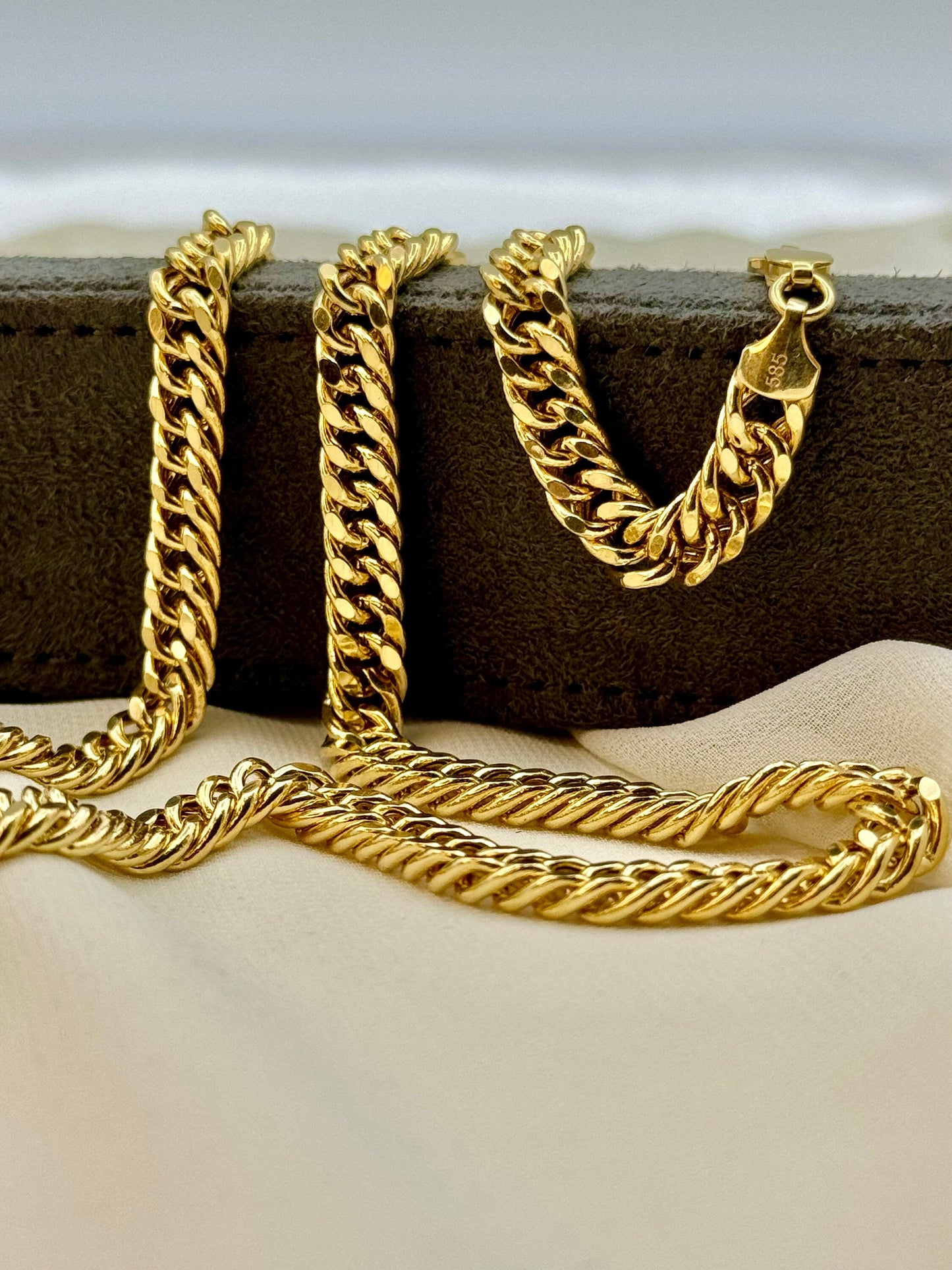 14K Gold Curb Chain Necklace, 6mm, 21.5", 23.5", 25.5", 29g – Premium Real Gold Curb Chain for Men and Women, Perfect Gift for Birthdays, Anniversaries, and Special Occasions