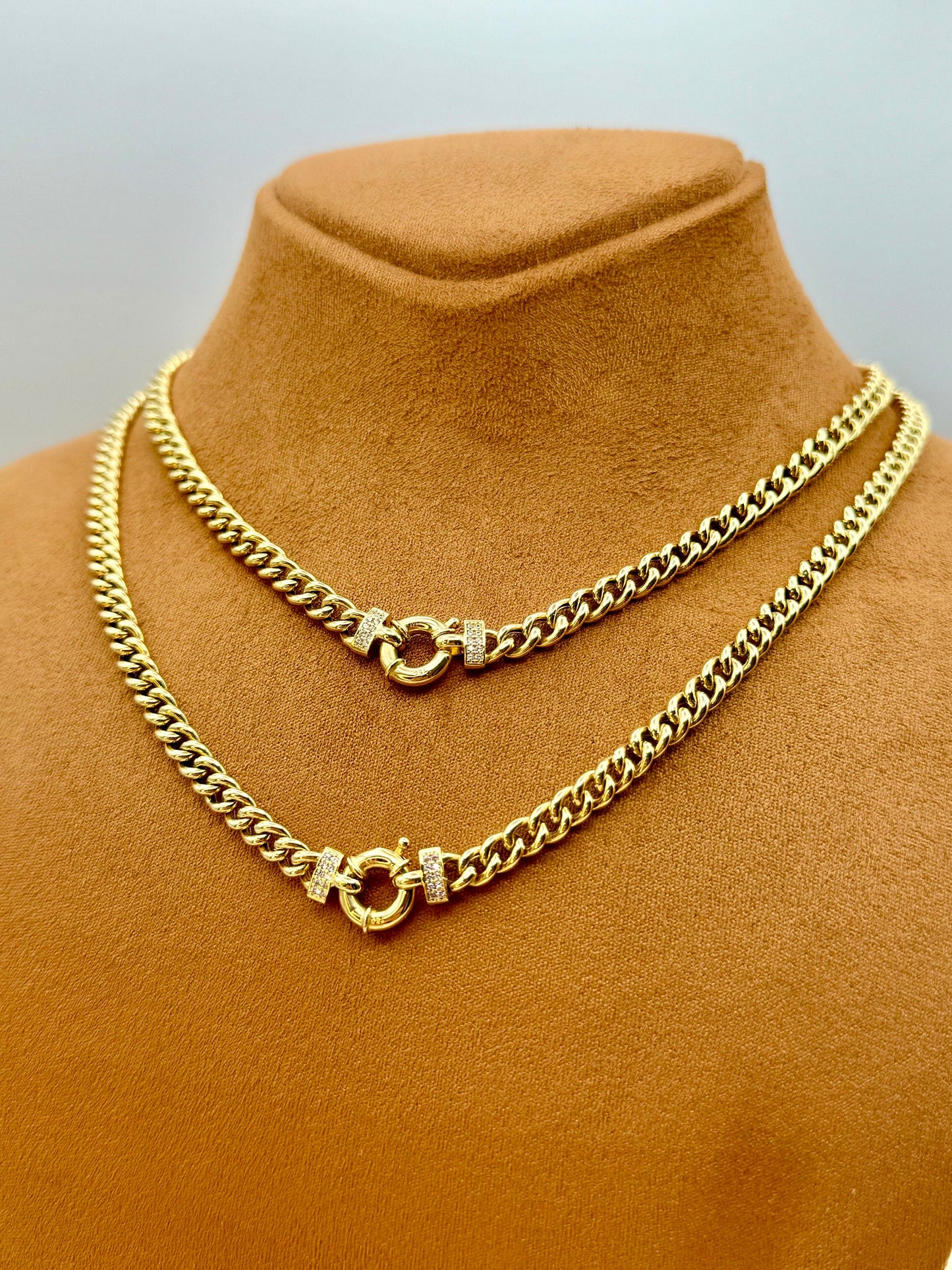 18K Solid Gold Curb Chain Necklace, 18", 5mm – Real 18K Gold Curb Necklace for Women, Elegant Gold Chain, Birthday Gift for Her.