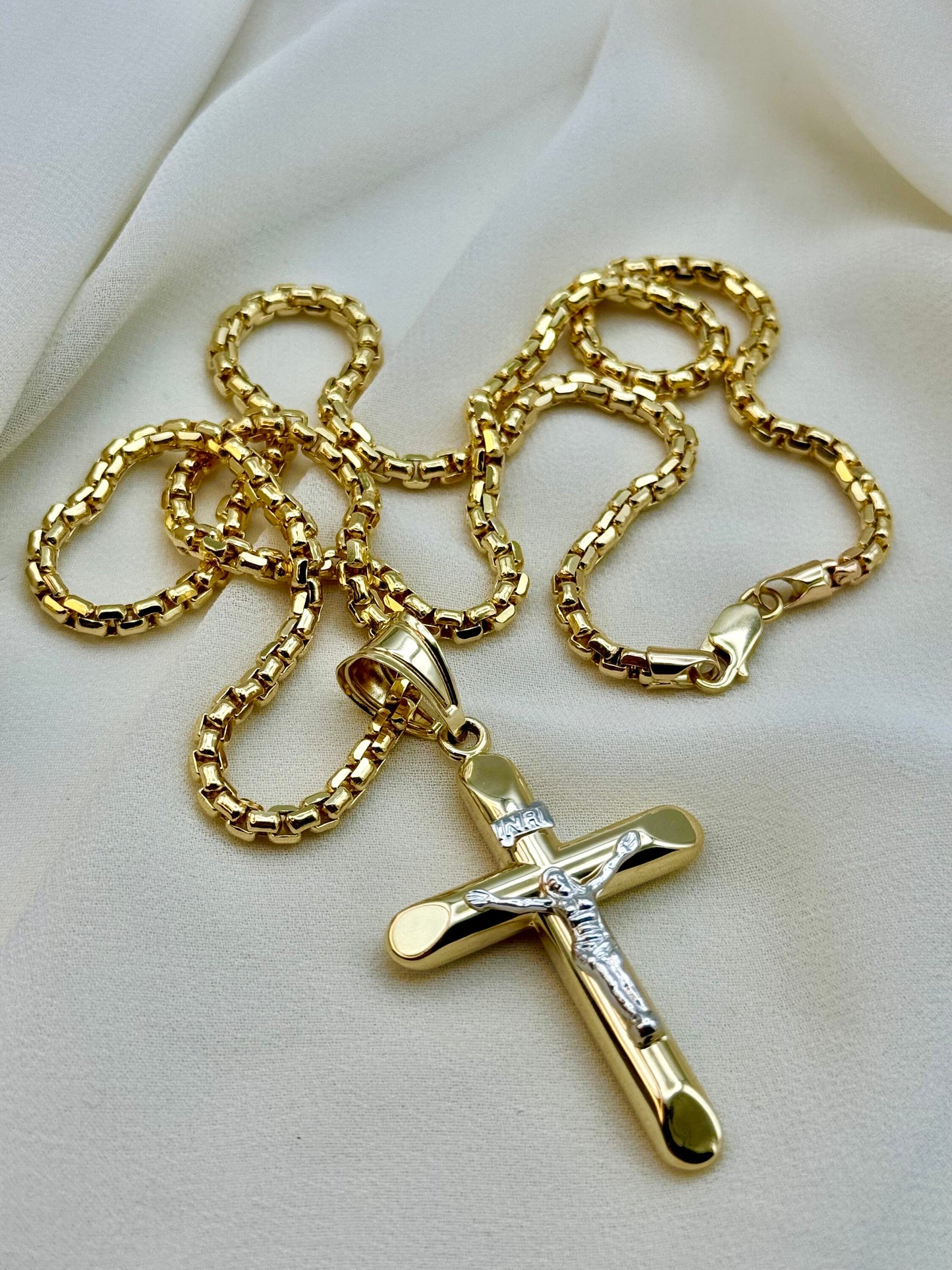 14k gold cross
