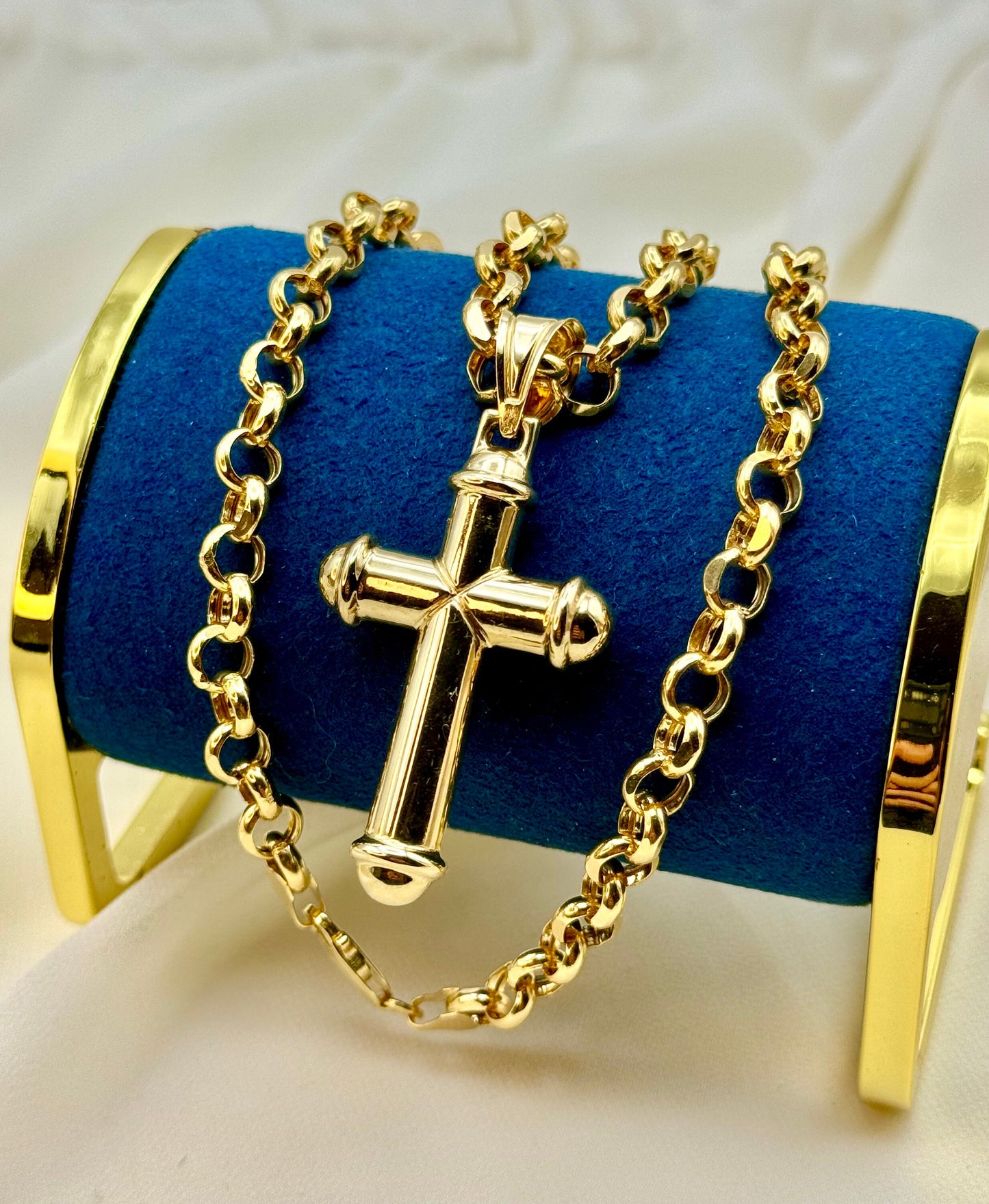 14k Gold Plain Cross Necklace with Rolo Chain