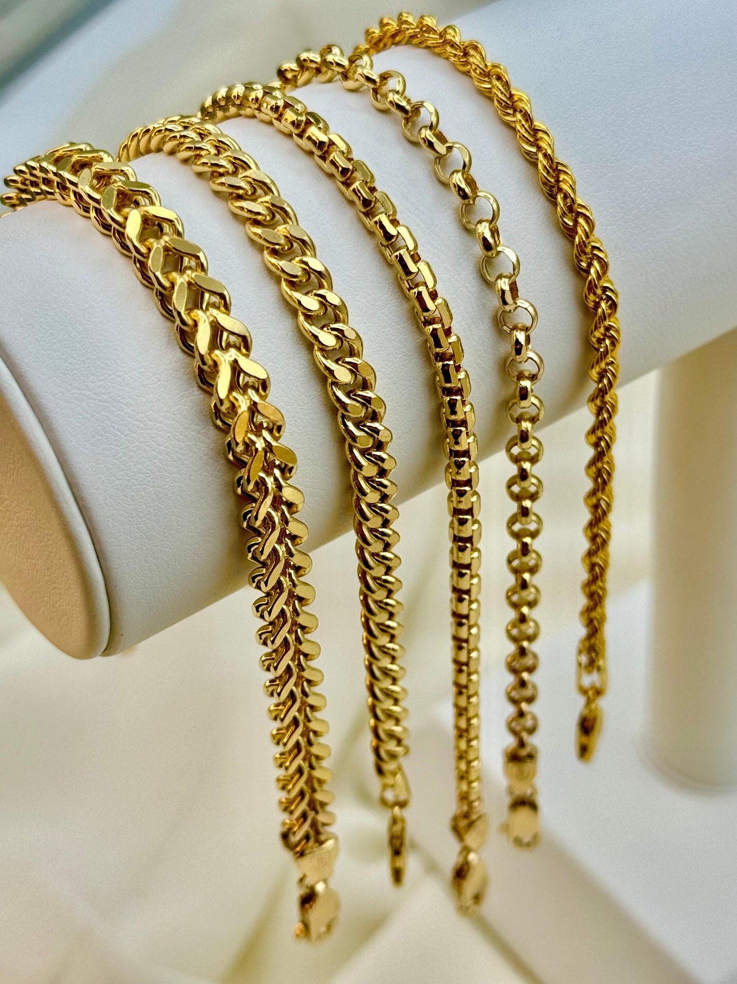 Collection de bracelets en or massif 14 carats – Styles Rolo, Box, Rope, Franco et Curb – Parfait pour lui ou elle, choix de cadeau idéal