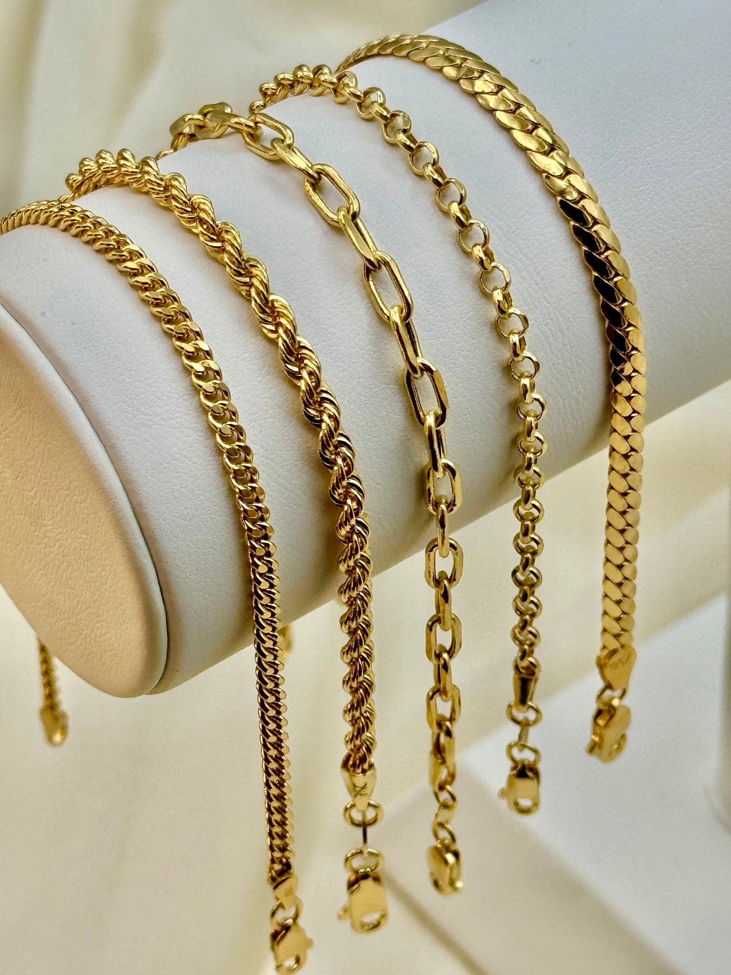 18K Real Gold Rolo, Curb, Rope & 18K Cable Bracelets – Unisex Gold Bracelets for Men & Women | Perfect Gift for Any Occasion