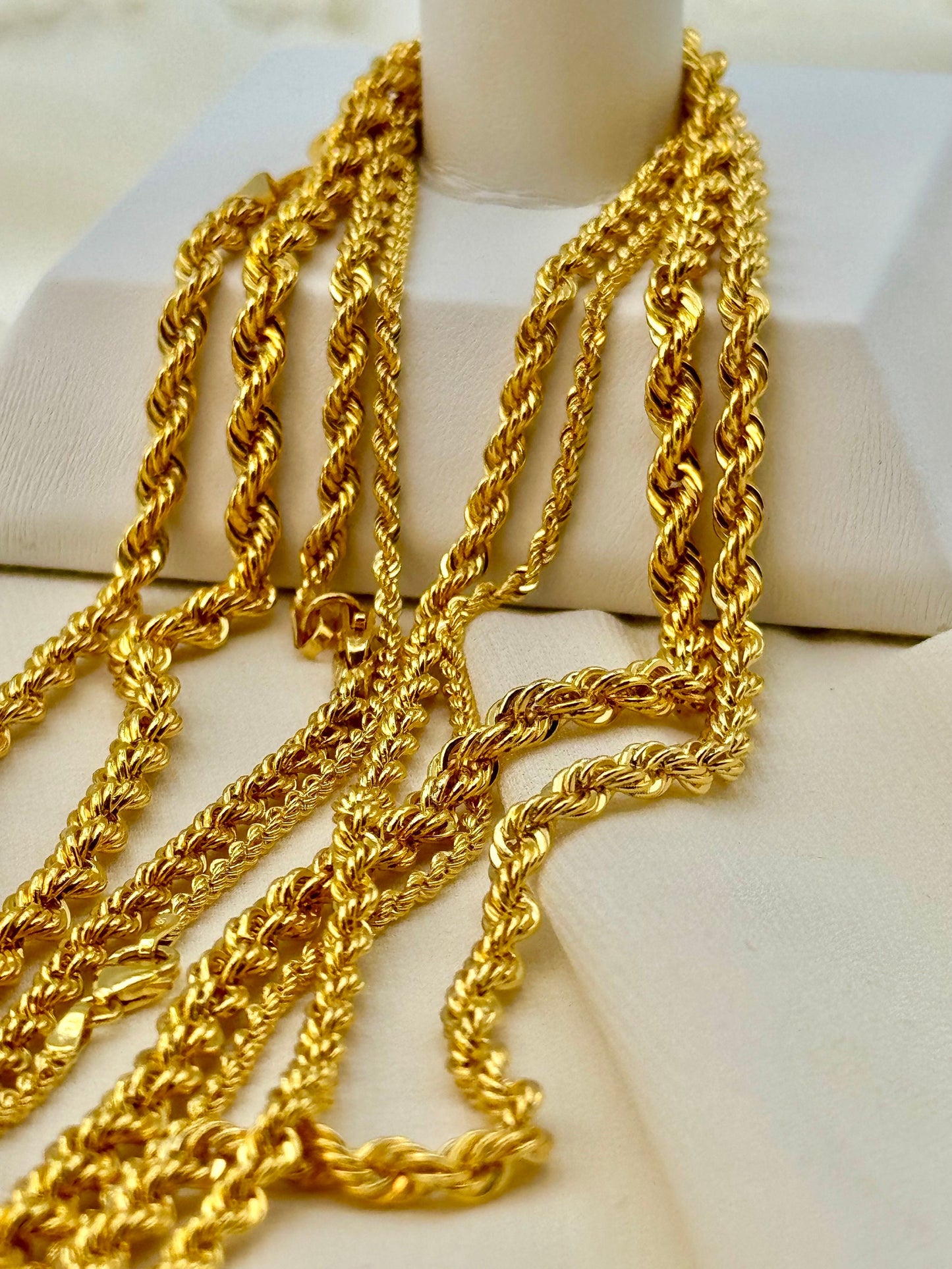 14k Solid Gold Rope Chain Necklace – Diamond Cut, 2.5mm to 4.5mm Thickness, Genuine Gold, Timeless Rope Design