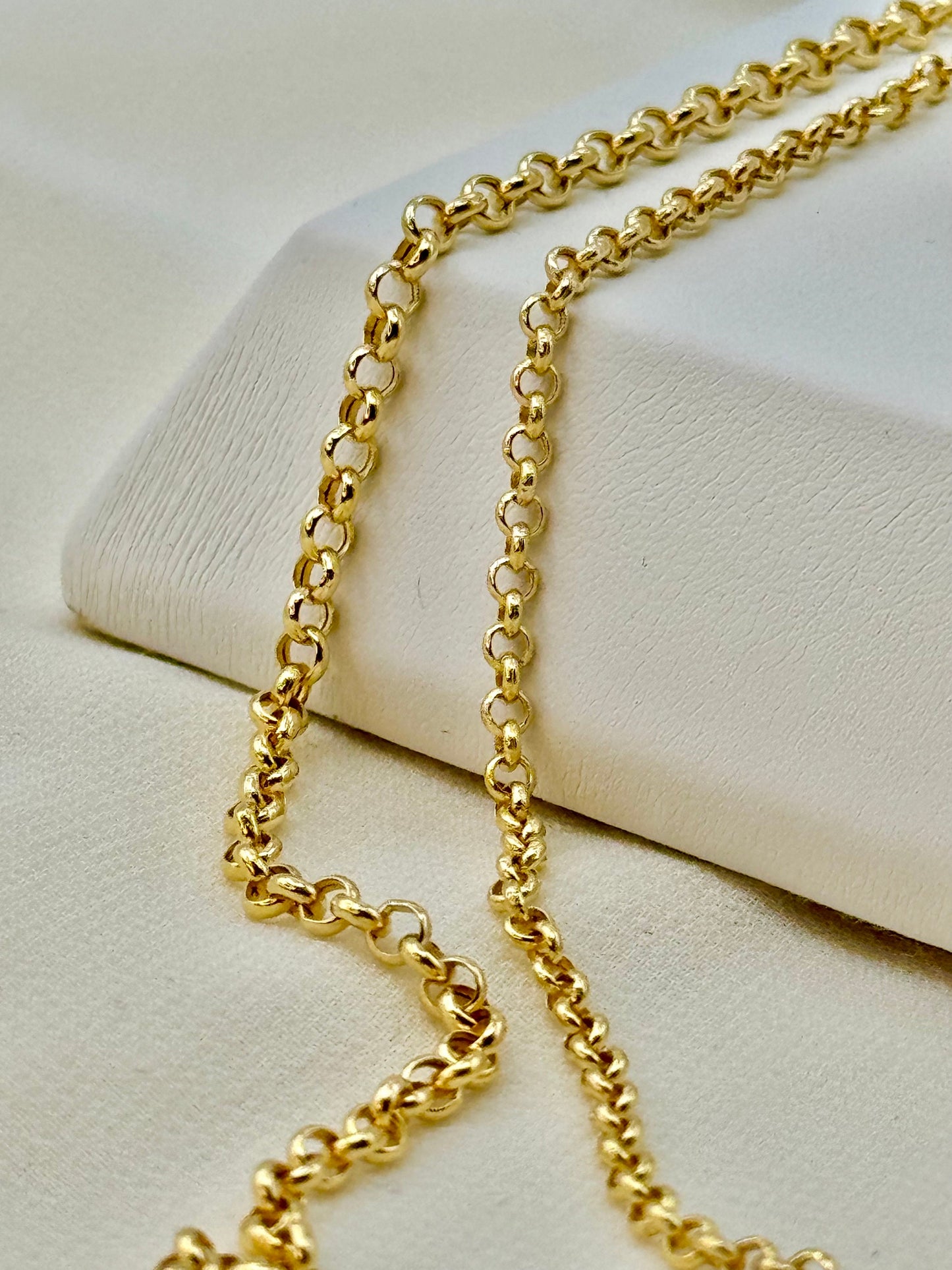 14K Real Gold Rolo Chain Necklace - 2.5mm & 3mm | Everyday Chain for Men & Women